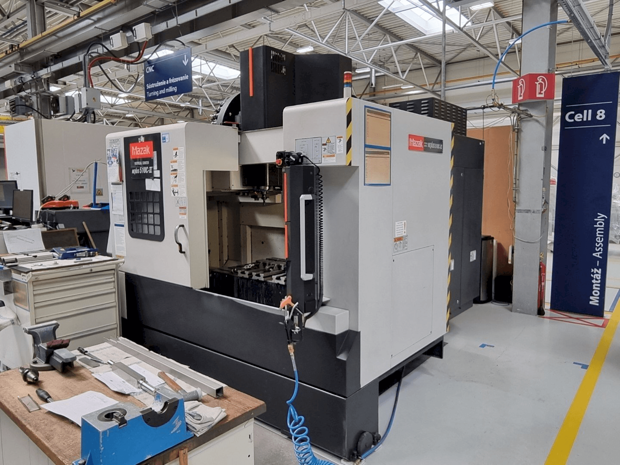Koneen Mazak Nexus 510C - II etunäkymä
