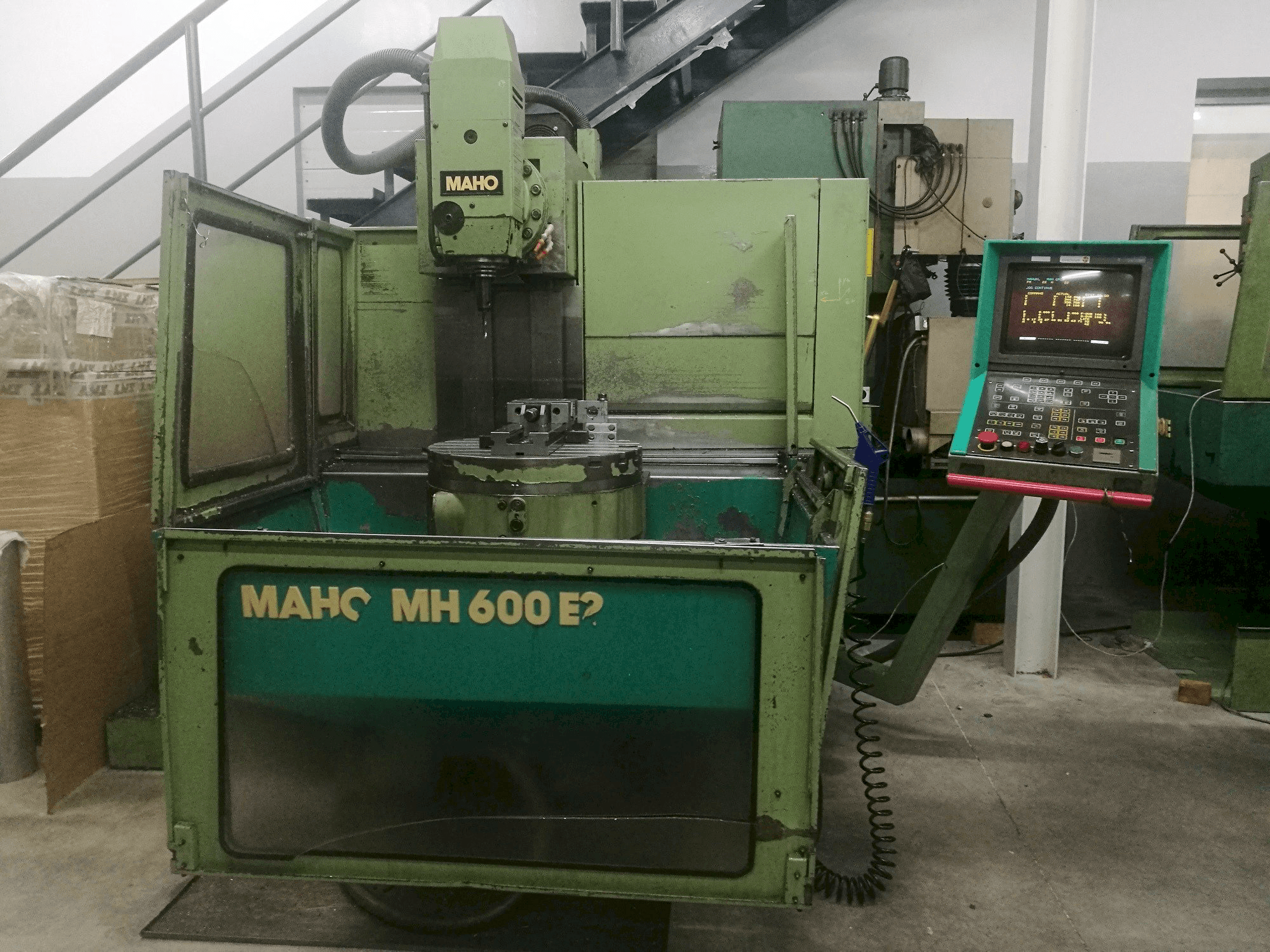 Koneen Maho MH 600 E2 etunäkymä
