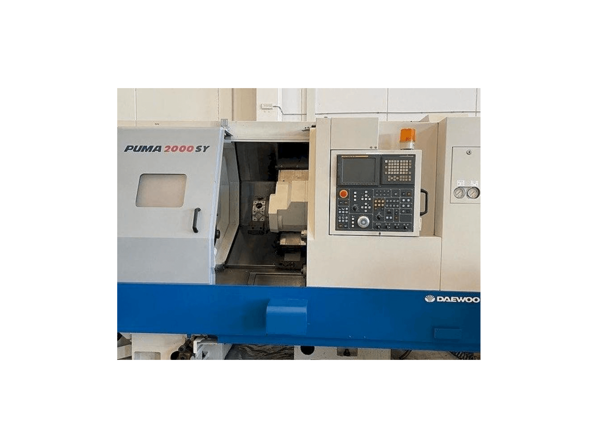 Koneen Doosan Puma 2000SY etunäkymä