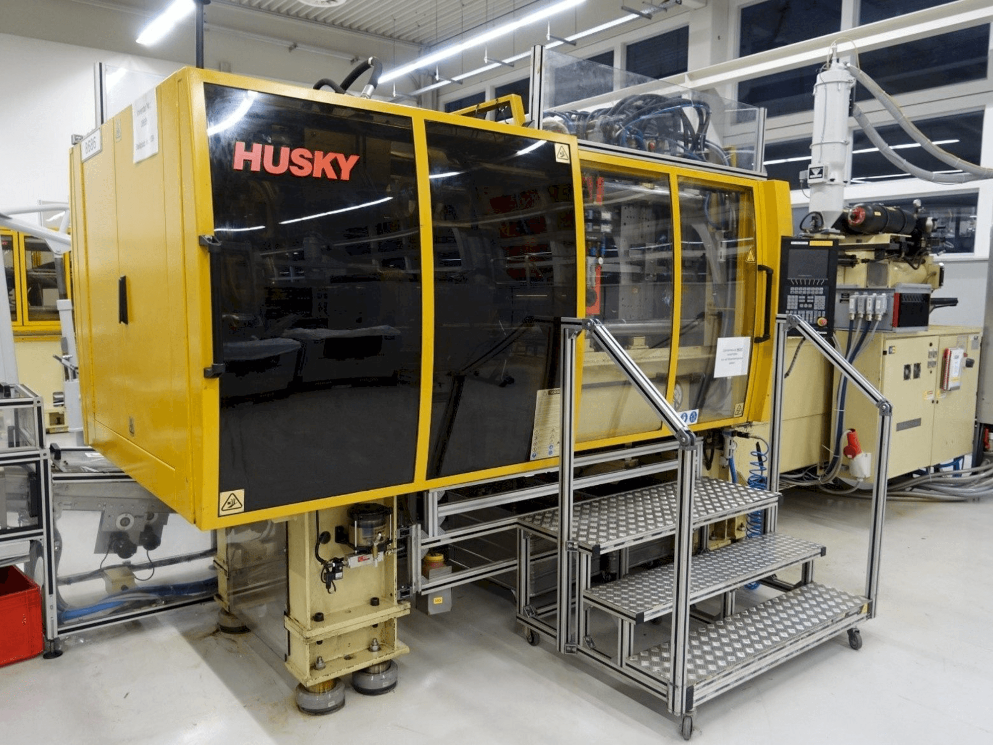 Koneen Husky GL225 RS70/60 etunäkymä