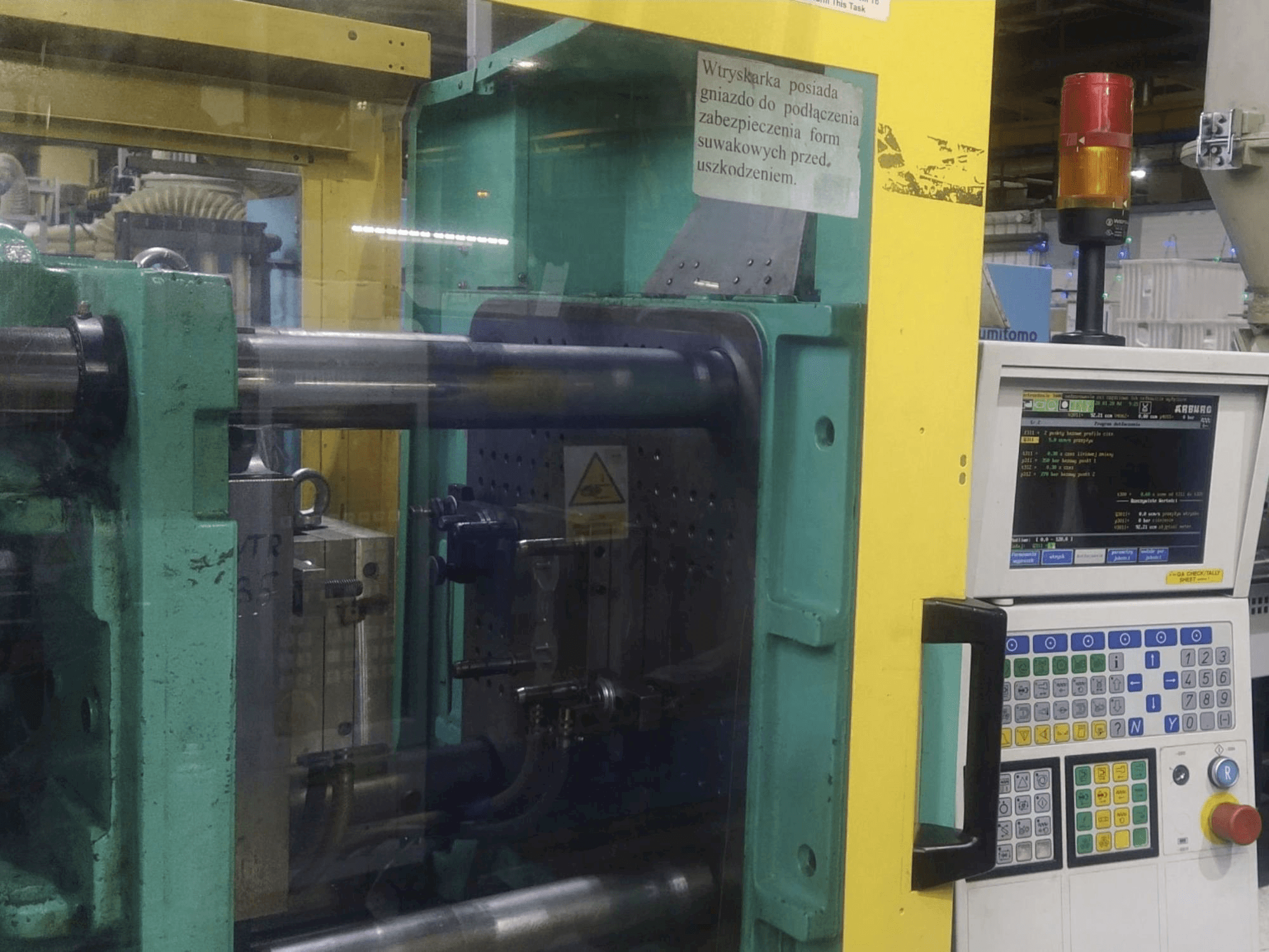 Koneen Arburg 420S ALLROUNDER 1000-350 etunäkymä