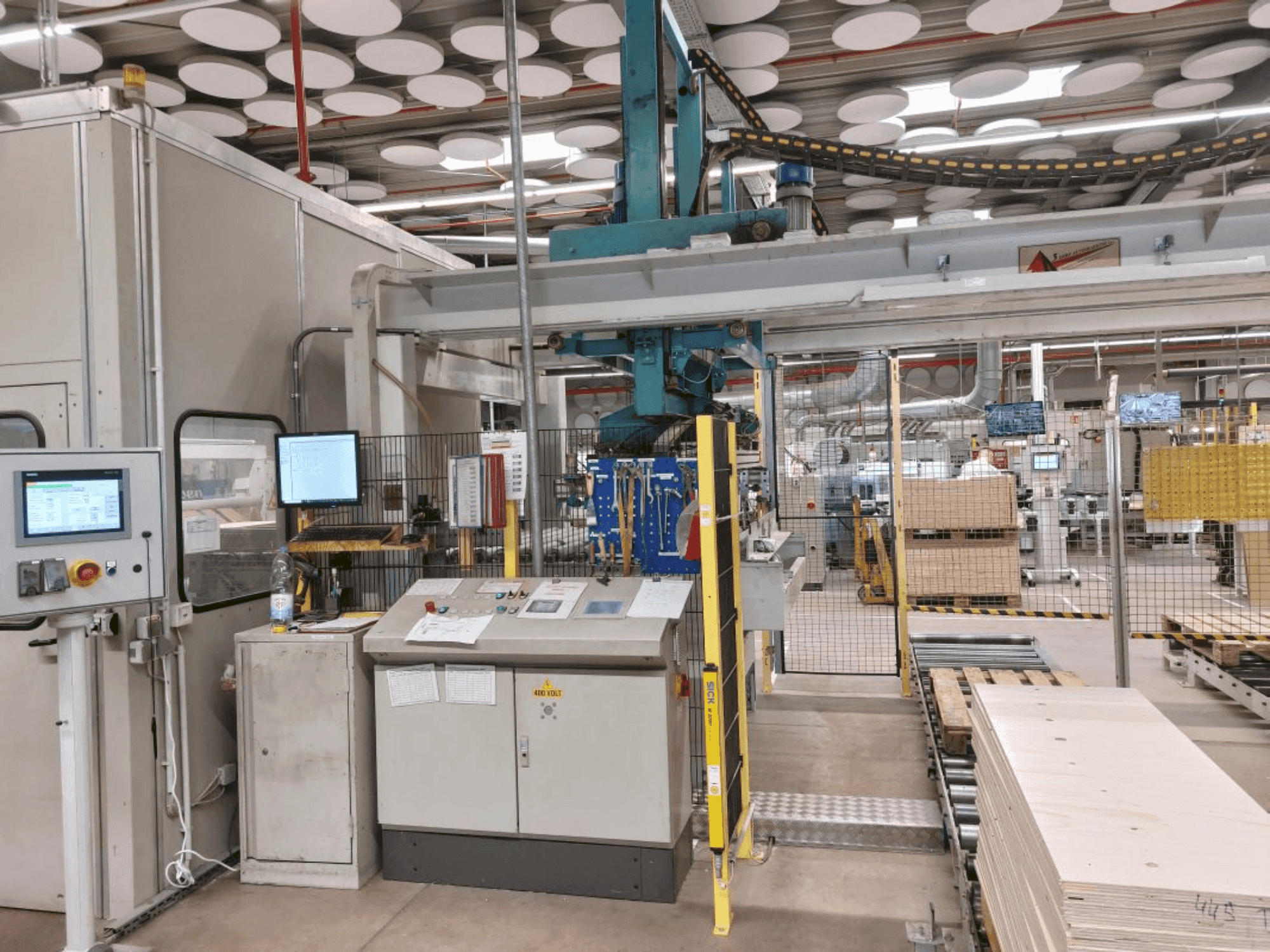 Koneen GIBEN n/a etunäkymä