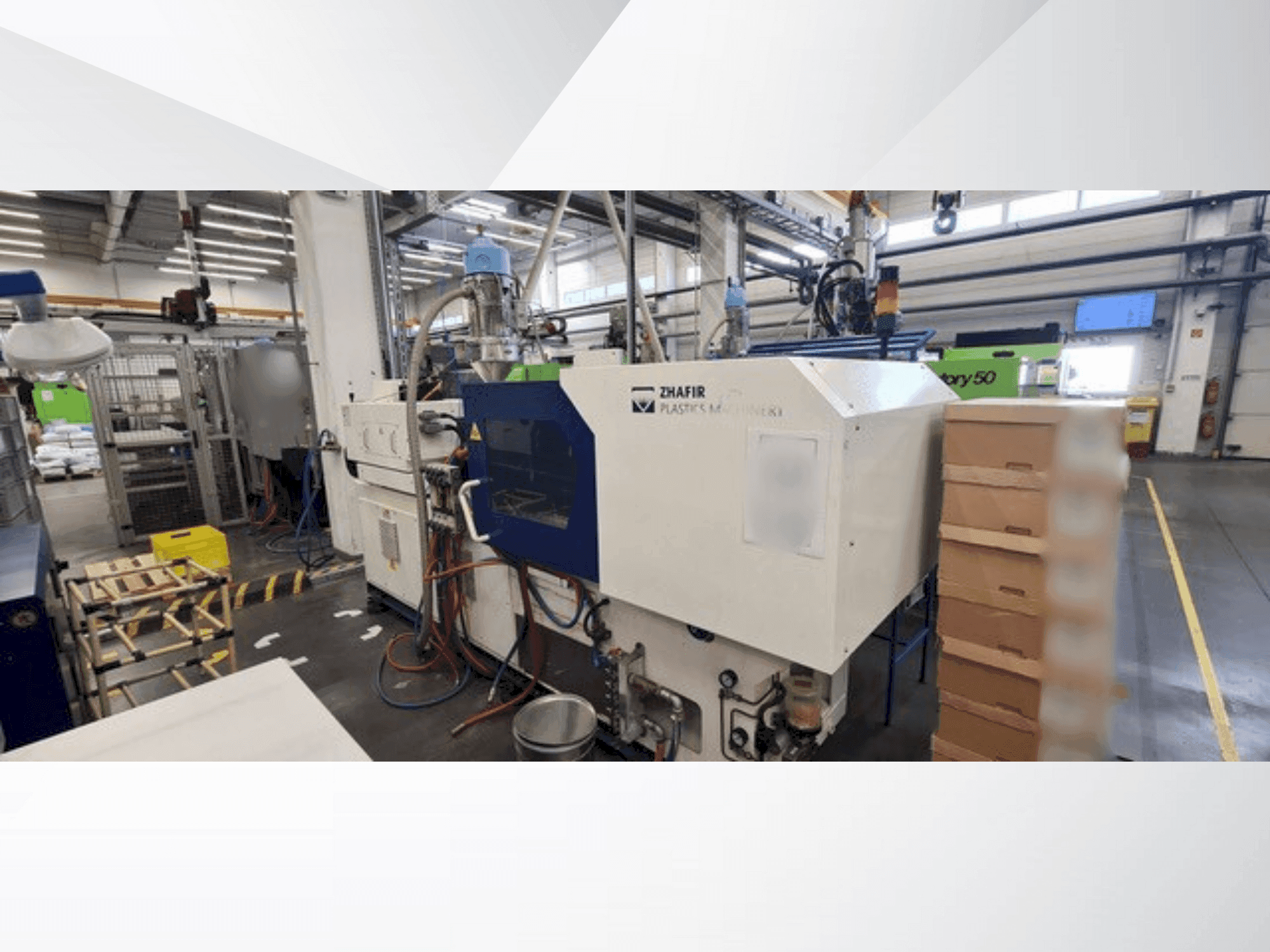 Koneen Zhafir VE 400/80 etunäkymä