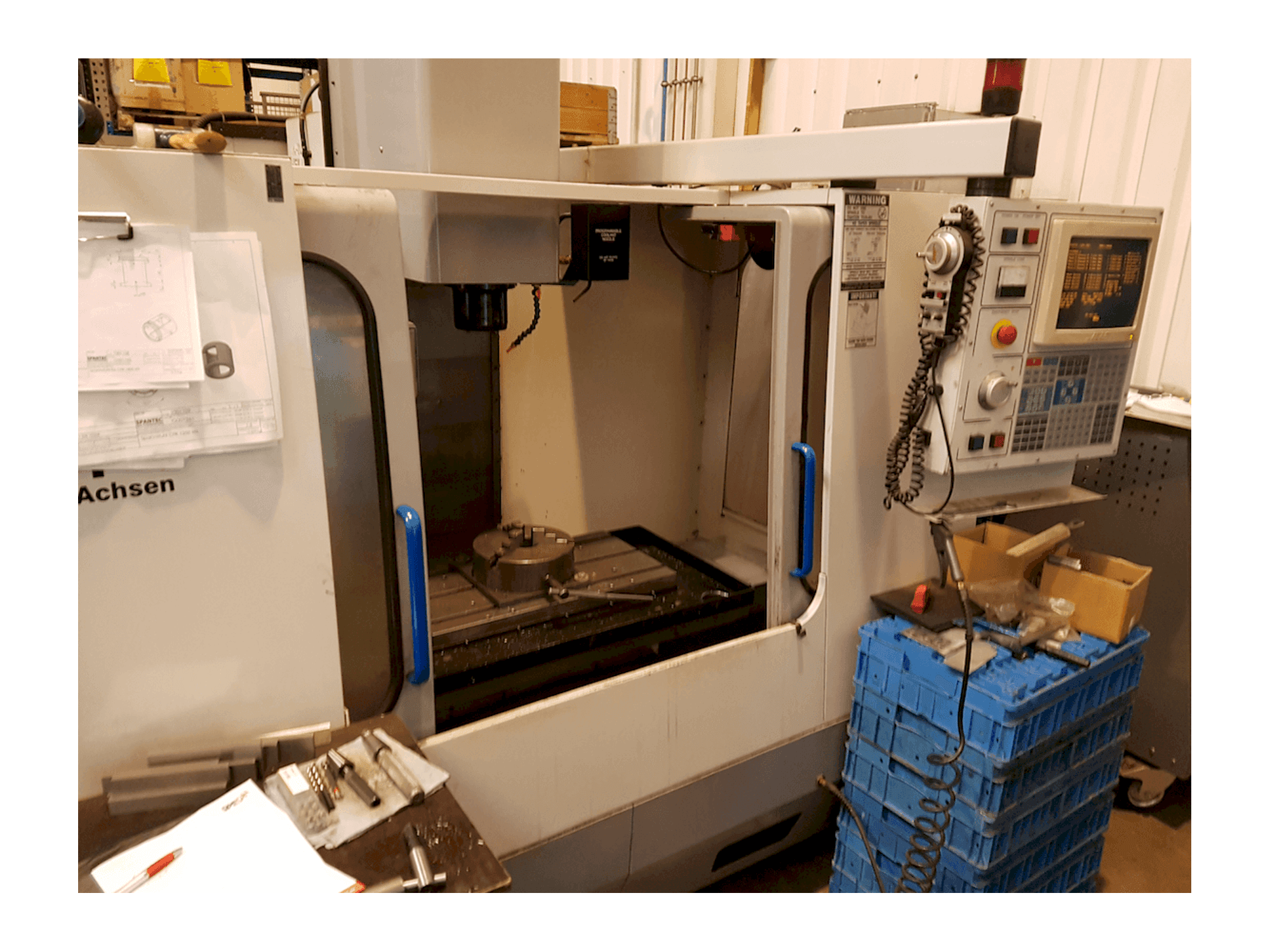 Koneen HAAS VF1 etunäkymä