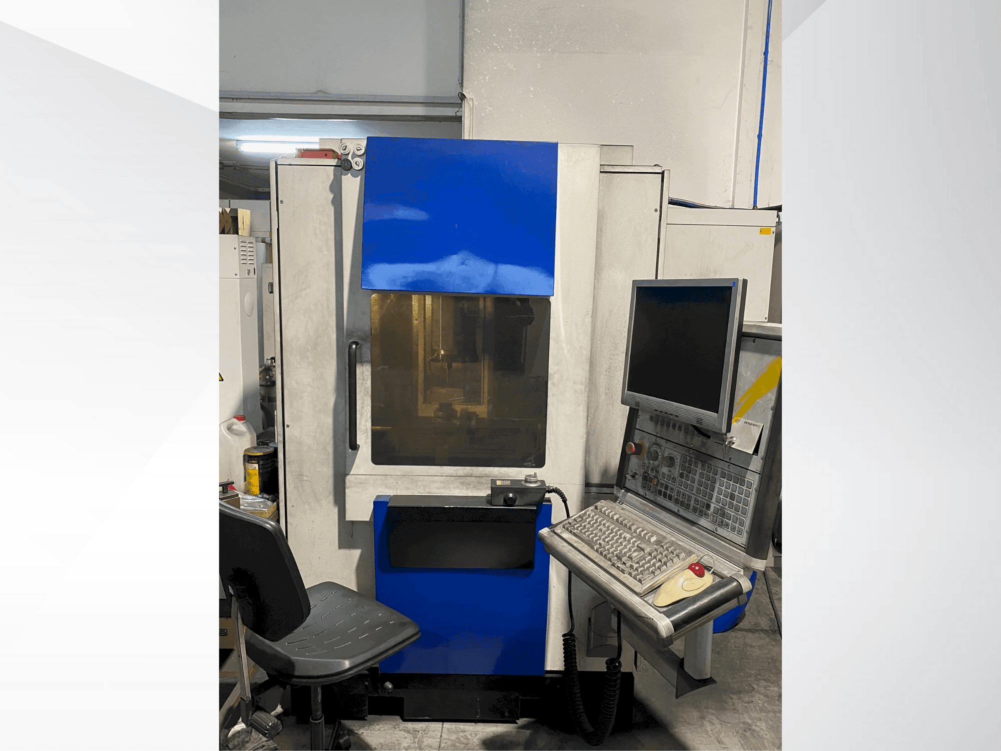 Koneen OPS INGERSOLL 600 etunäkymä