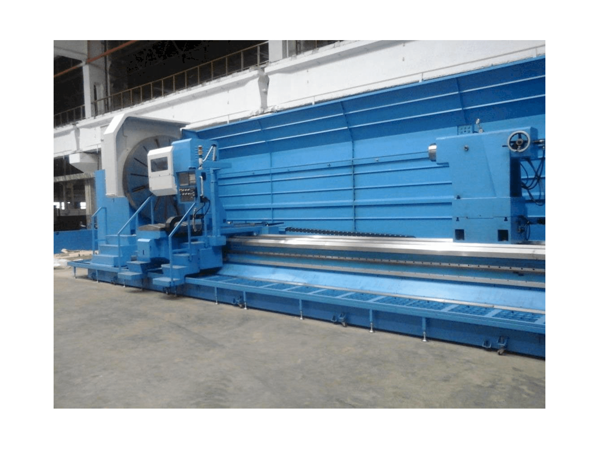 Koneen Takang FB100Nx7600 etunäkymä