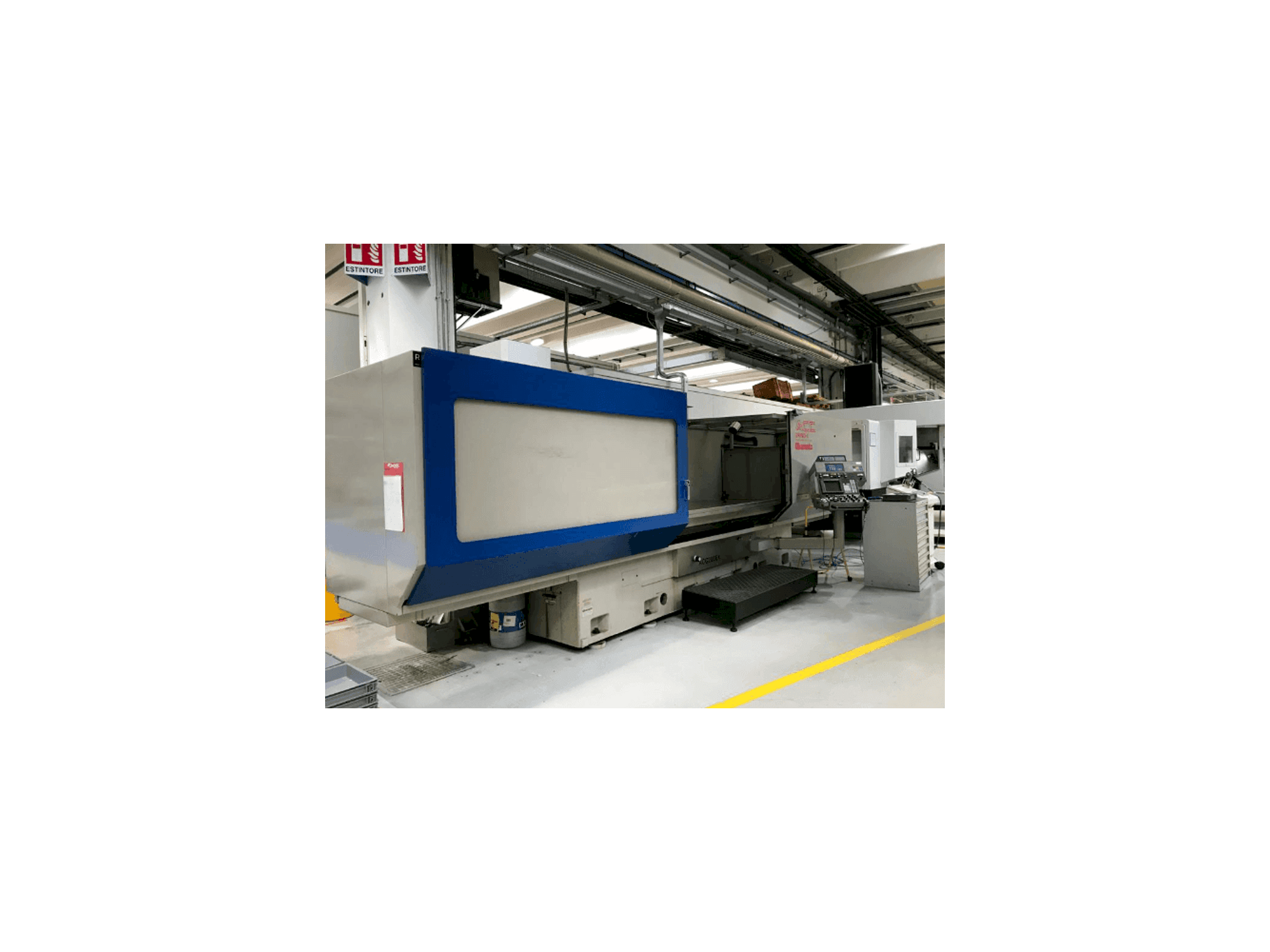 Koneen OKAMOTO ACC 208ex vasemman sivun näkymä