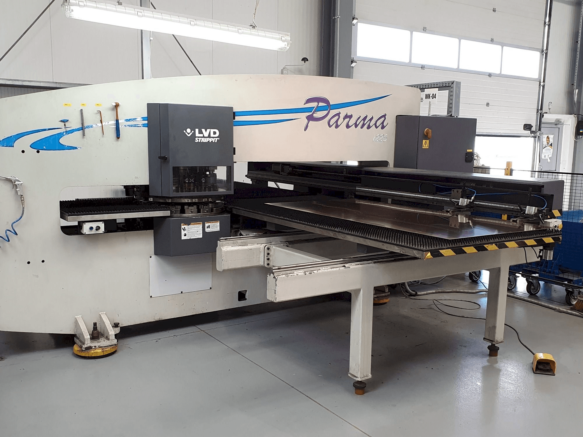 Koneen LVD PARMA 1225 TK etunäkymä