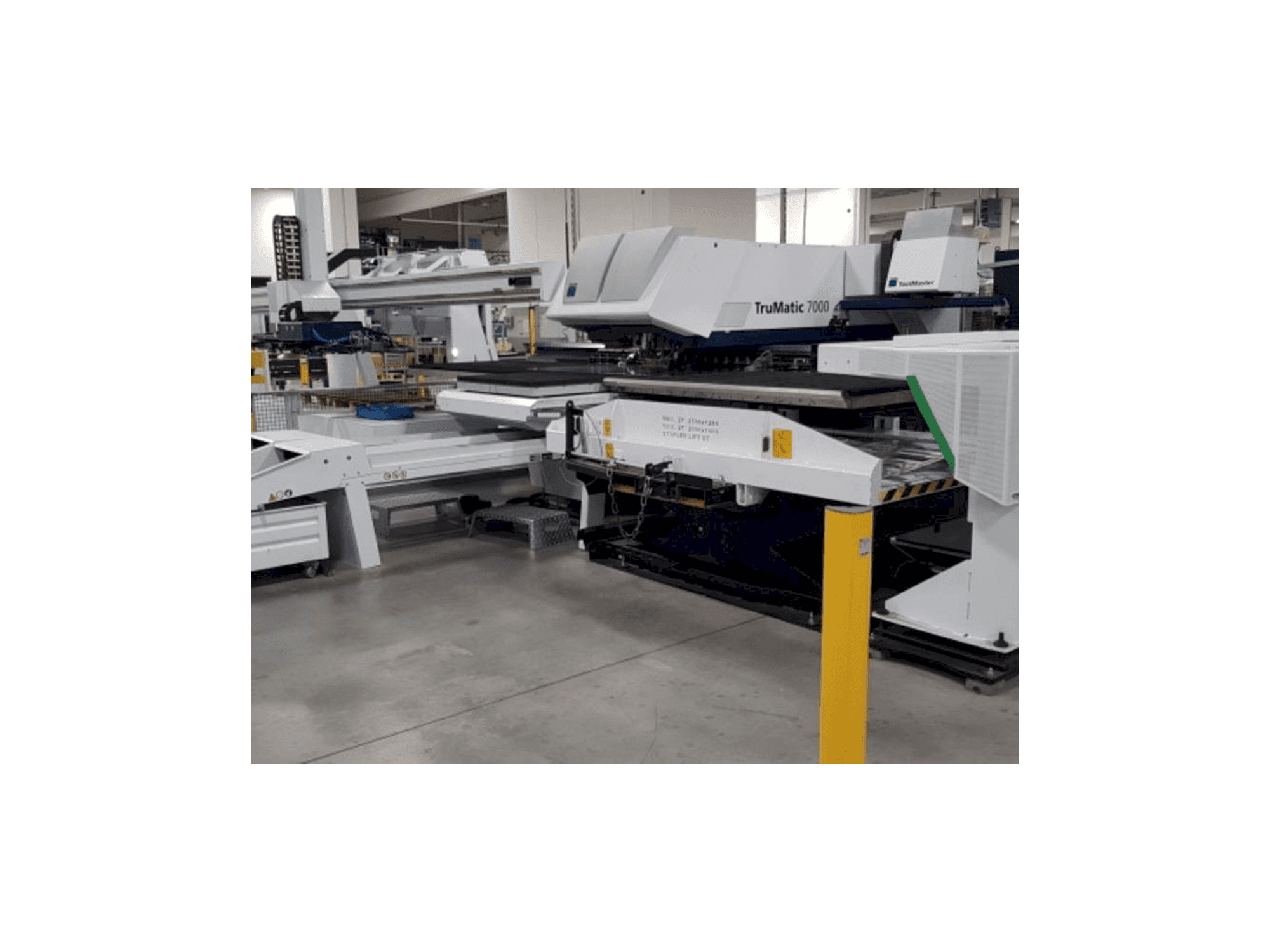 Koneen Trumpf Trumatic 7000 etunäkymä