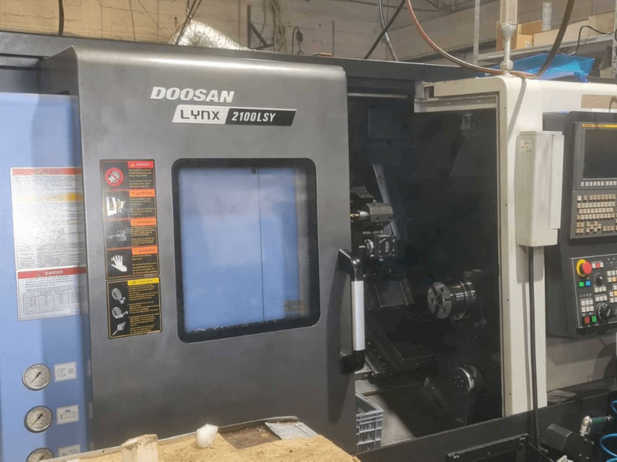 Koneen Doosan Lynx series etunäkymä