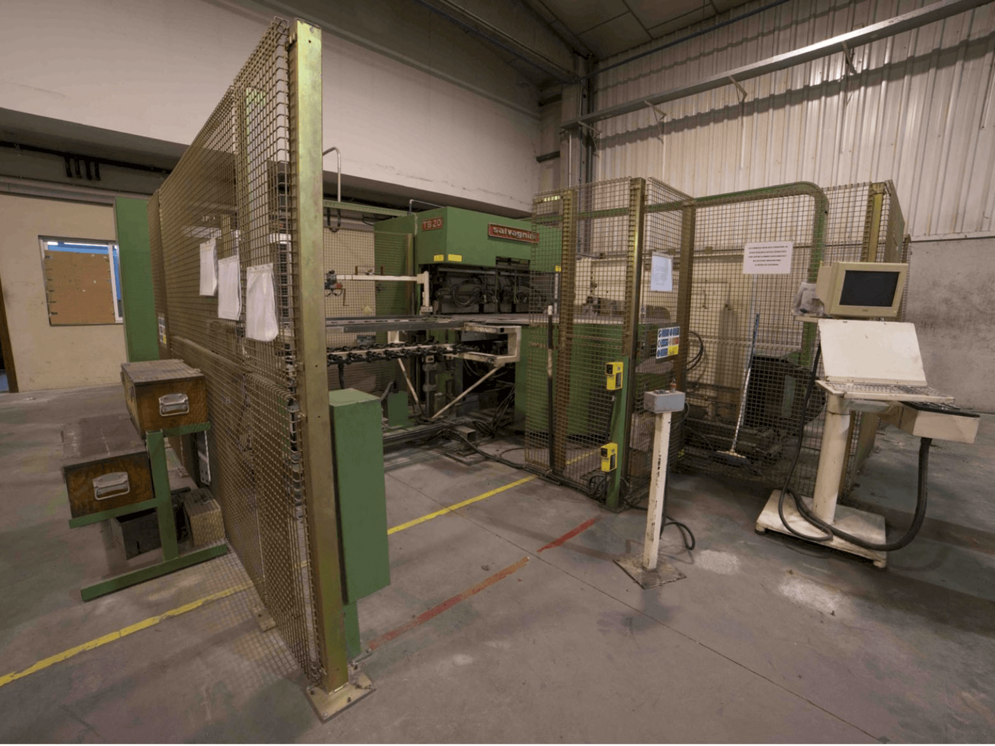 Koneen Salvagnini TB20 etunäkymä