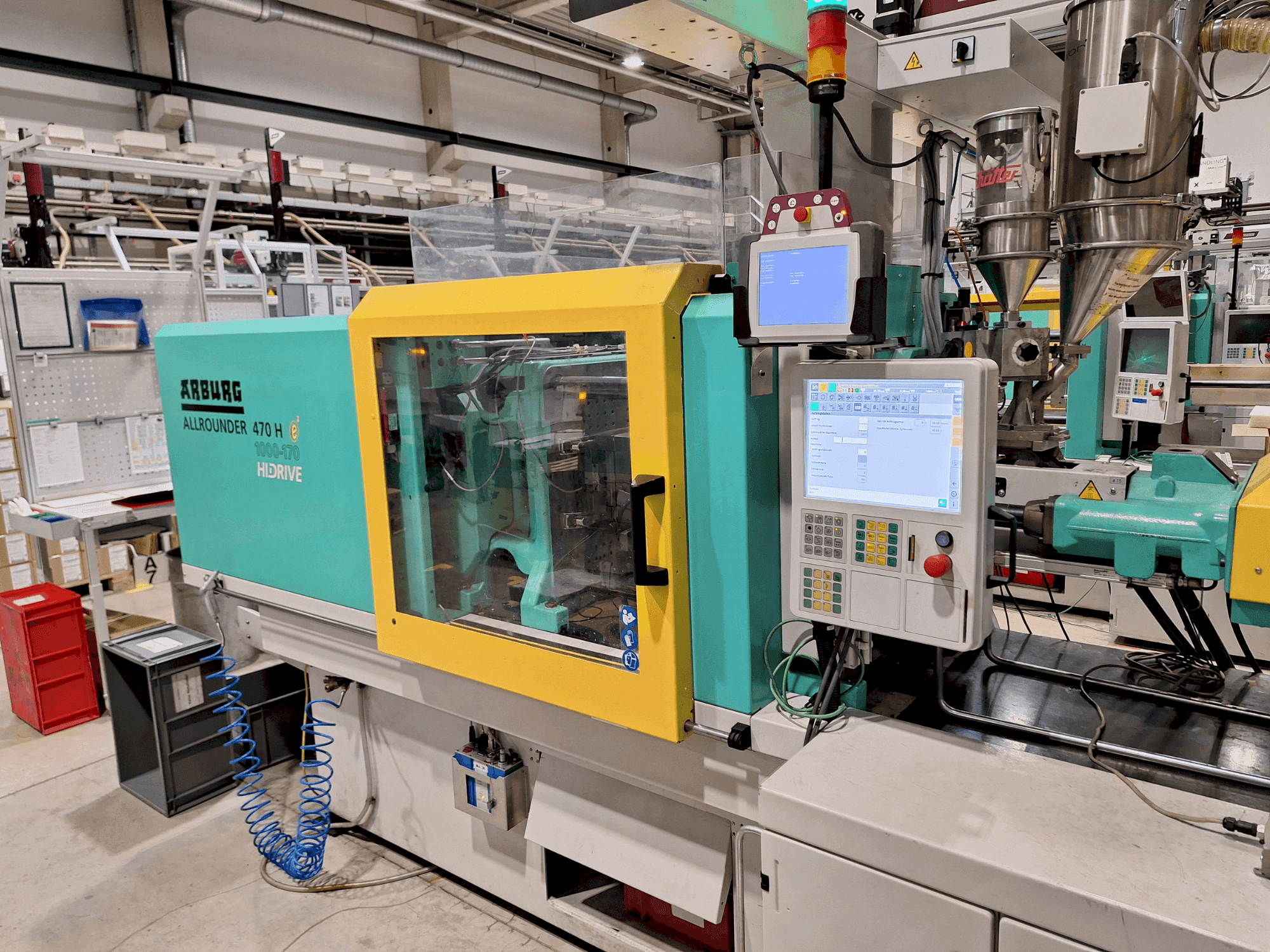 Koneen Arburg 470 H 1000-170 etunäkymä