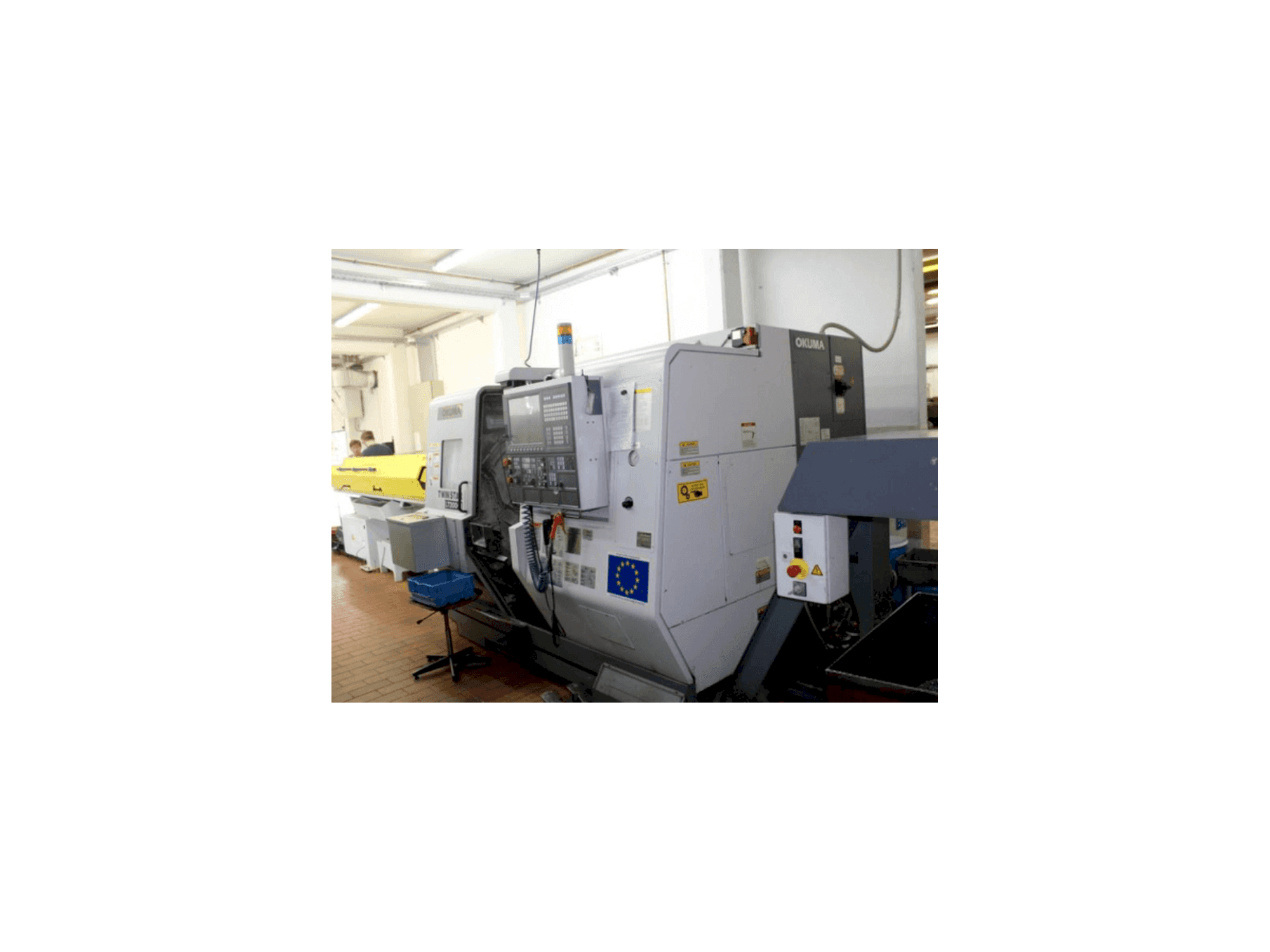 Koneen Okuma TWIN STAR LT200-M etunäkymä