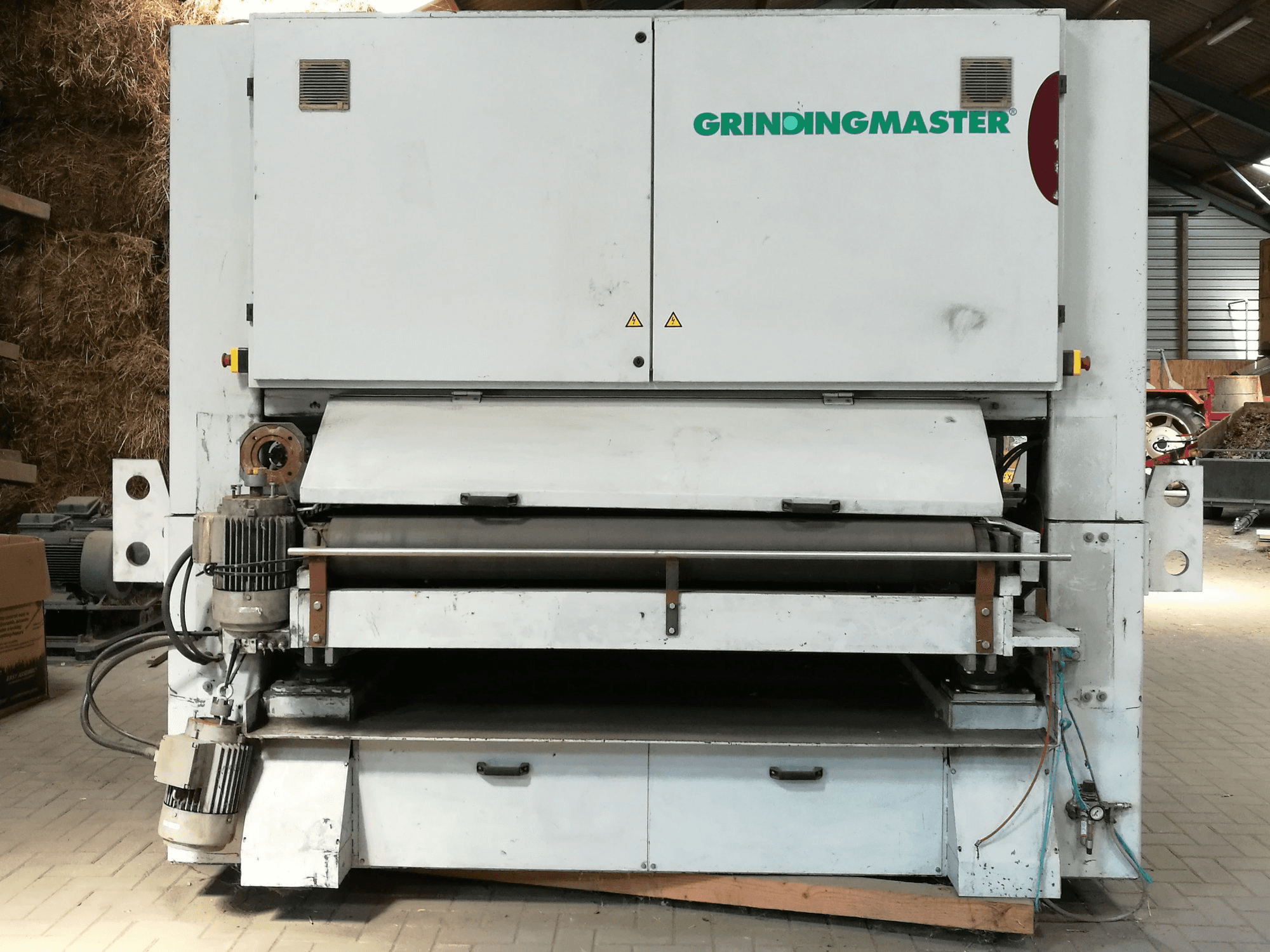 Koneen TIMESAVERS etunäkymä MB-2-1600 Z2