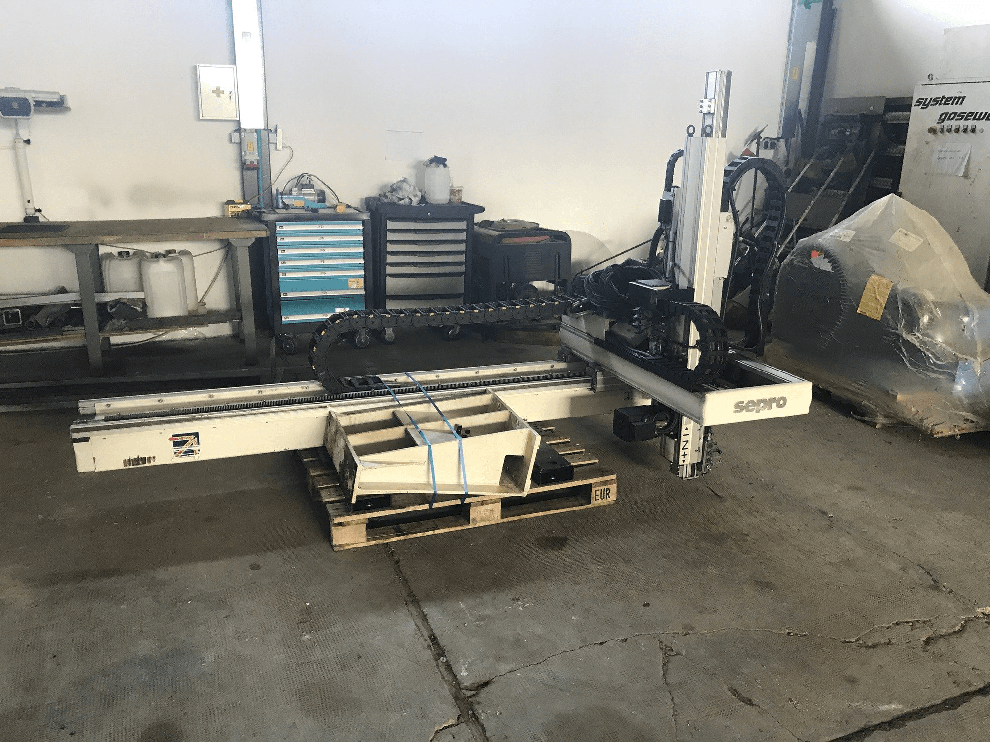 Koneen Sepro 3021 BZ etunäkymä