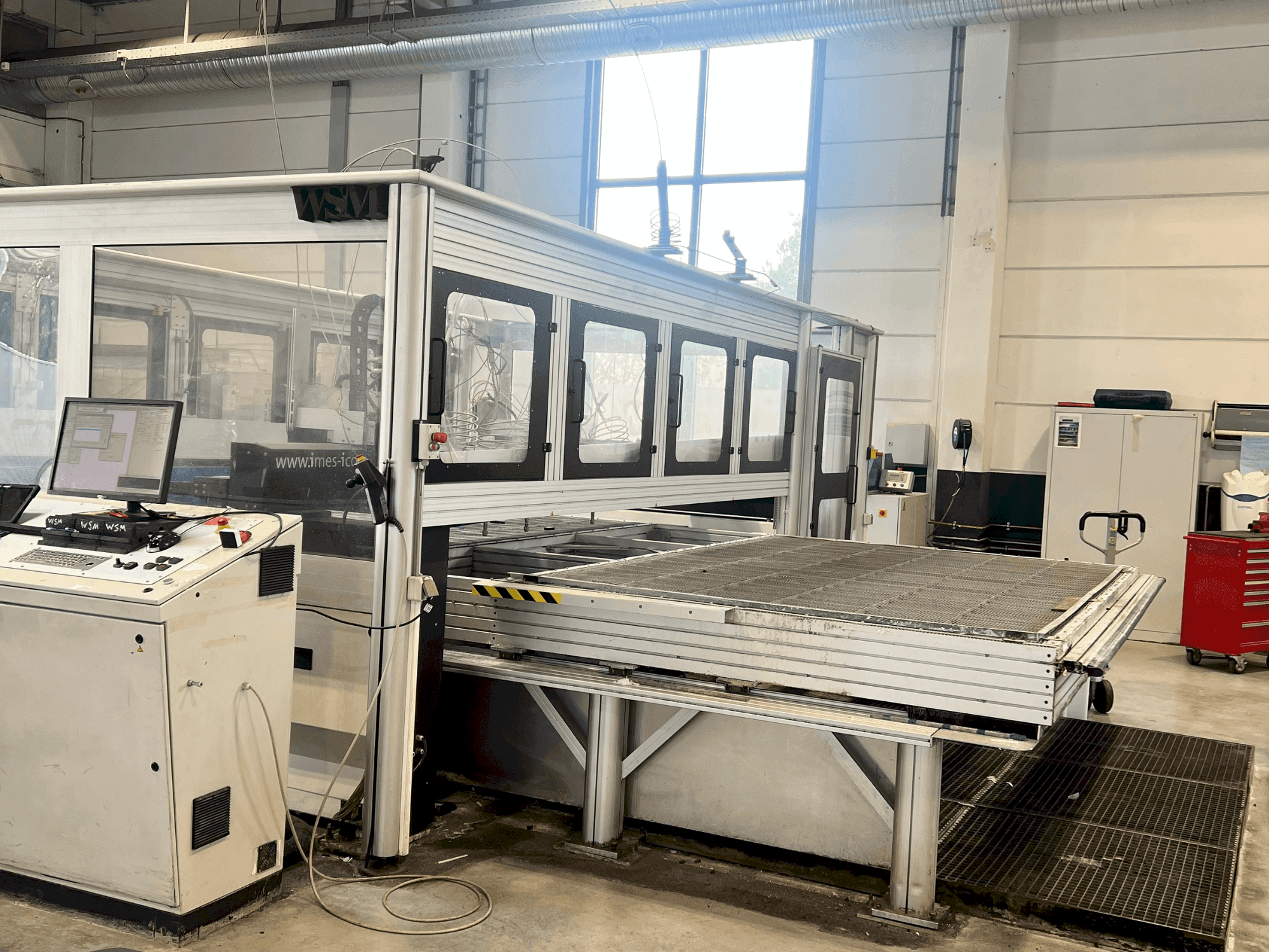 Koneen Imes-Icore CUT matic WJ 3020 etunäkymä