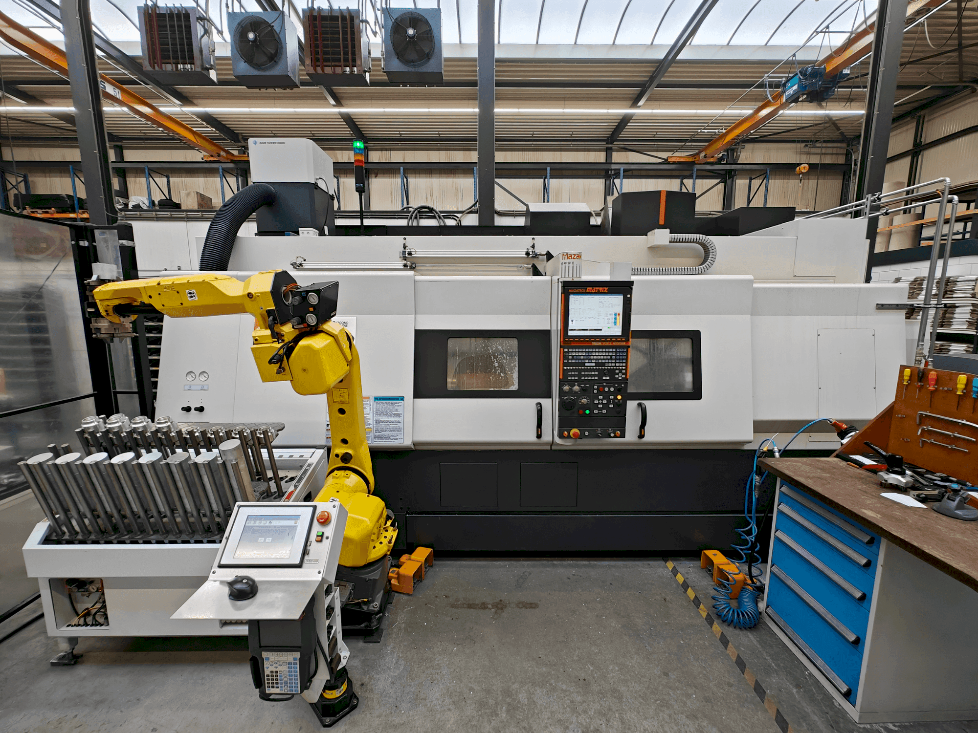 Koneen Mazak Integrex 400-IV-S x 1500 etunäkymä