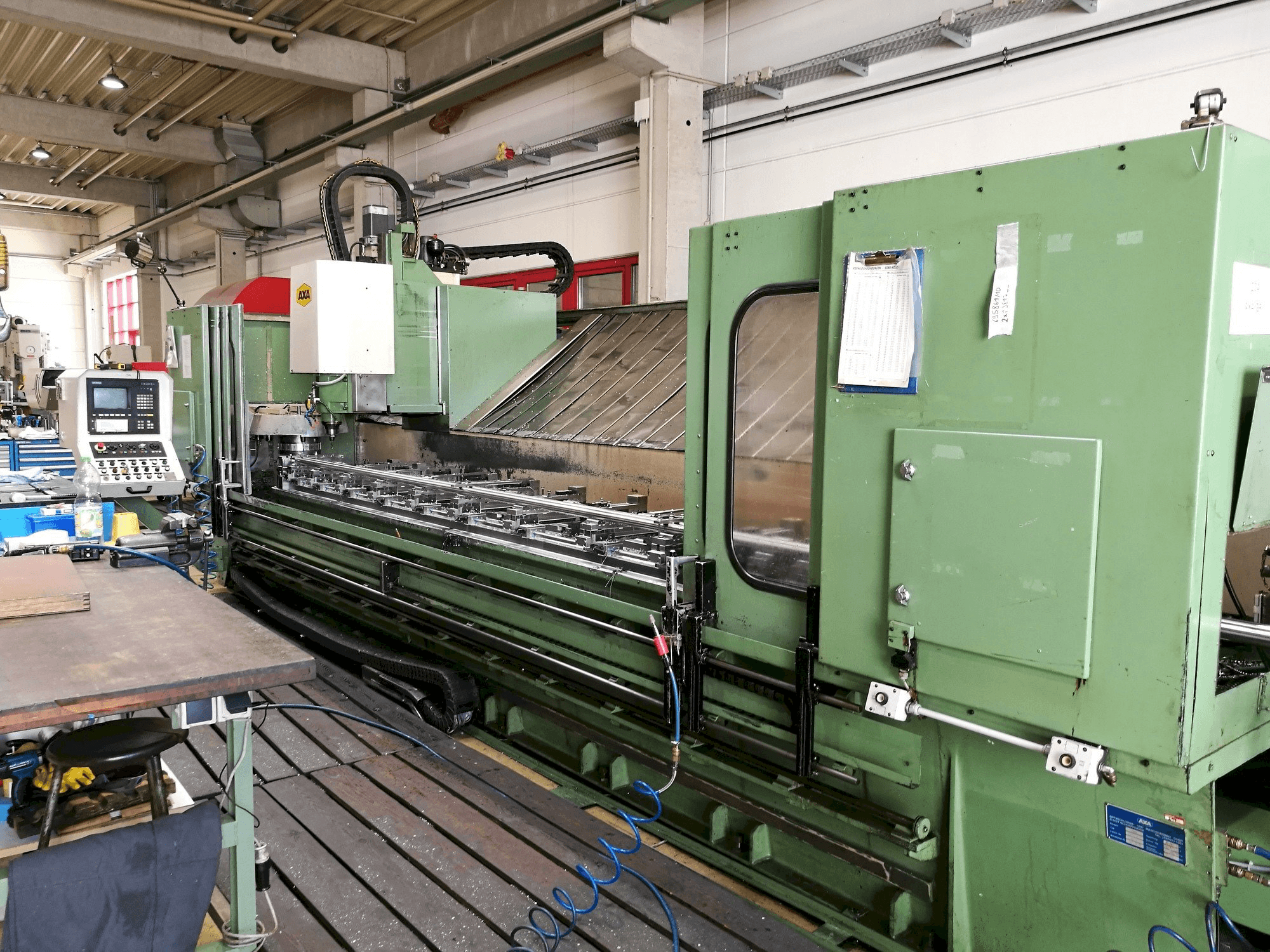 Koneen AXA VSC 3 etunäkymä