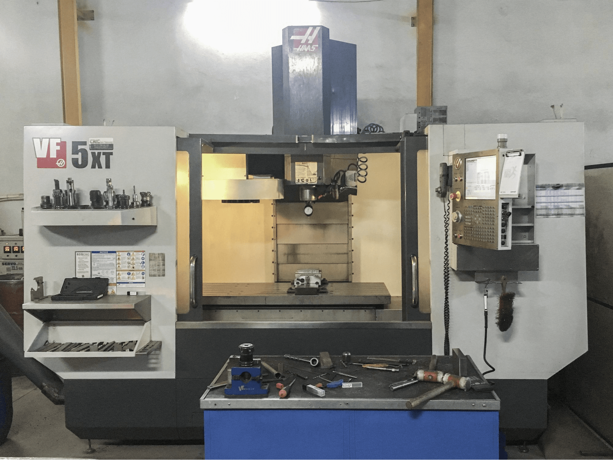 Koneen HAAS etunäkymäVF-5/40XT