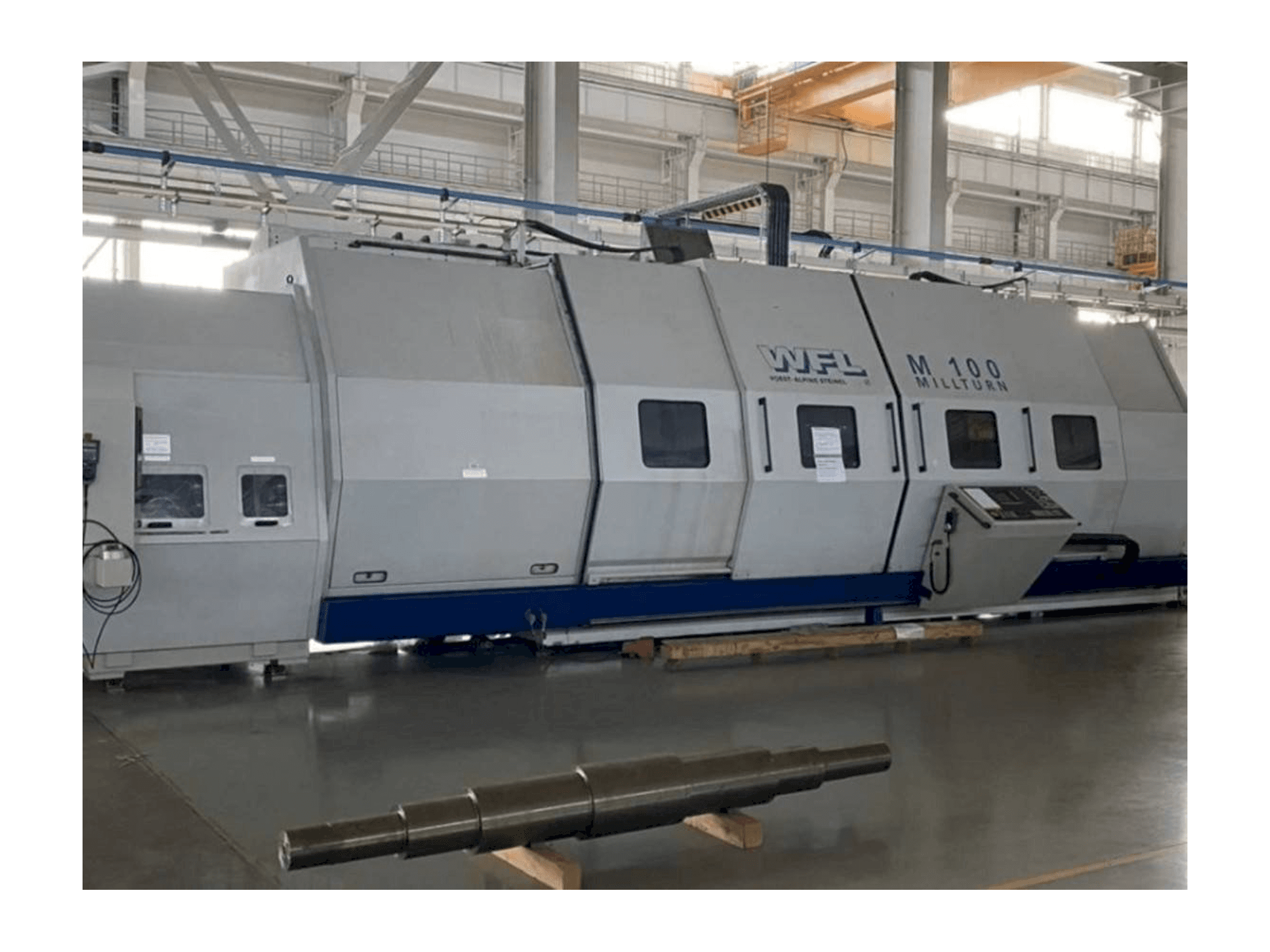 Koneen WFL M 100 etunäkymä