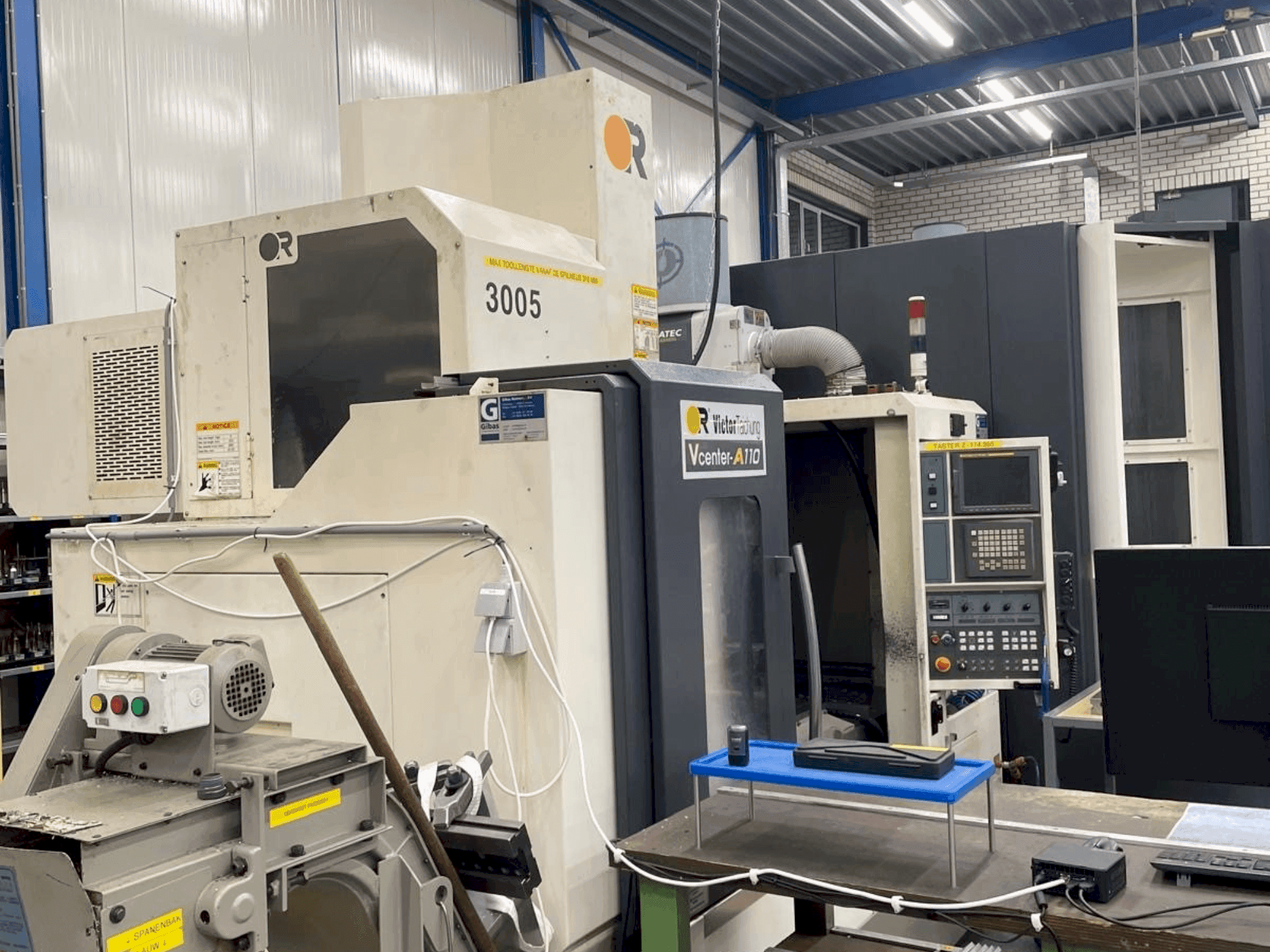 Koneen VICTOR TAICHUNG A110 etunäkymä