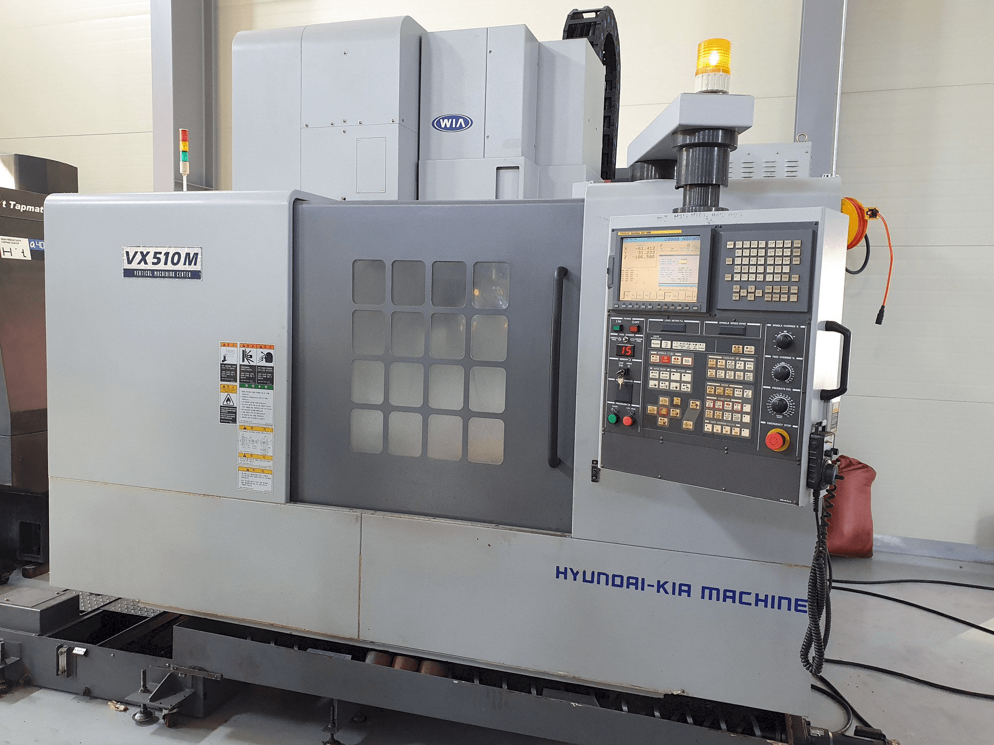 Koneen Hyundai Kia VX510M etunäkymä