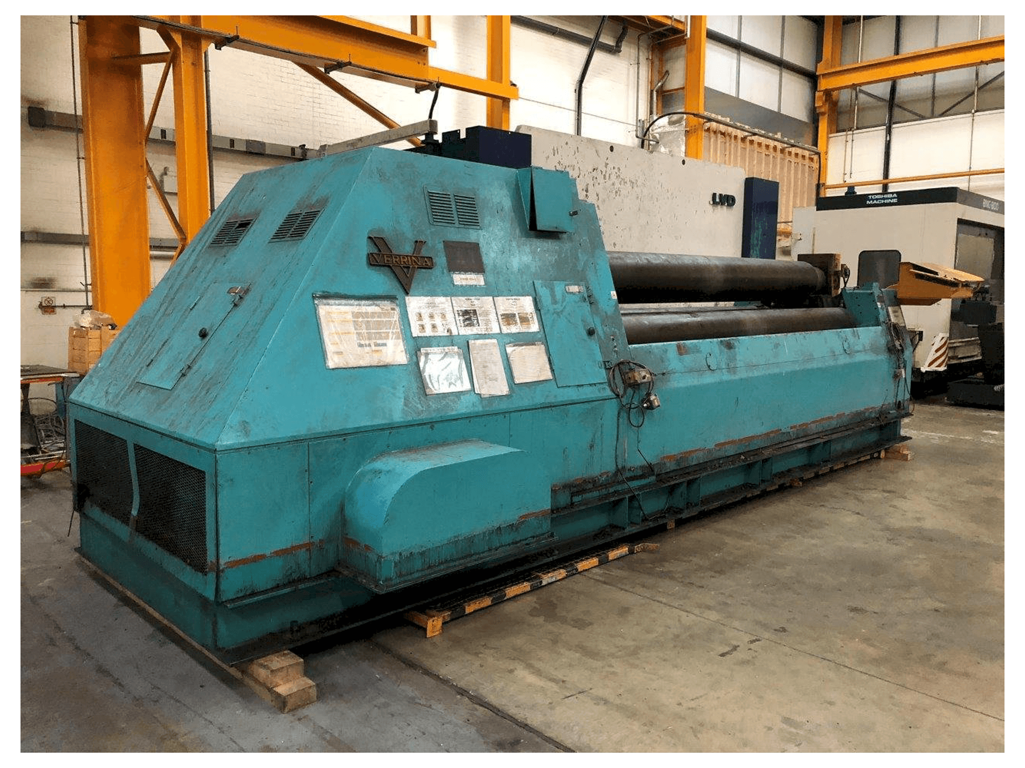 Koneen VERRINA CLR 216 X 4050 etunäkymä