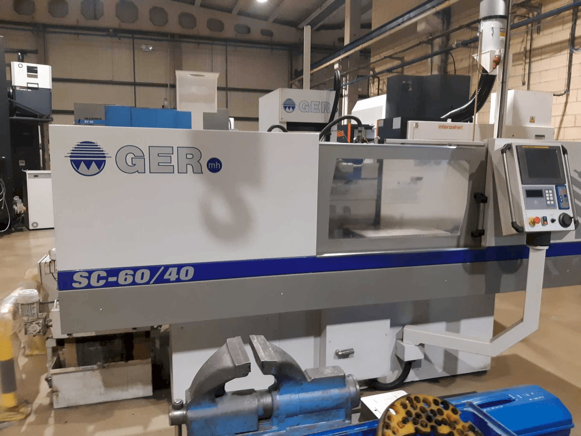 Koneen GER SC-60/40 etunäkymä