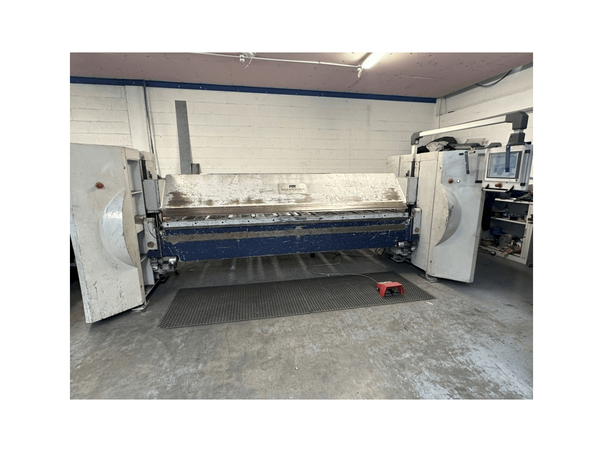 Koneen SCHRODER SPB 3200/3.0 etunäkymä