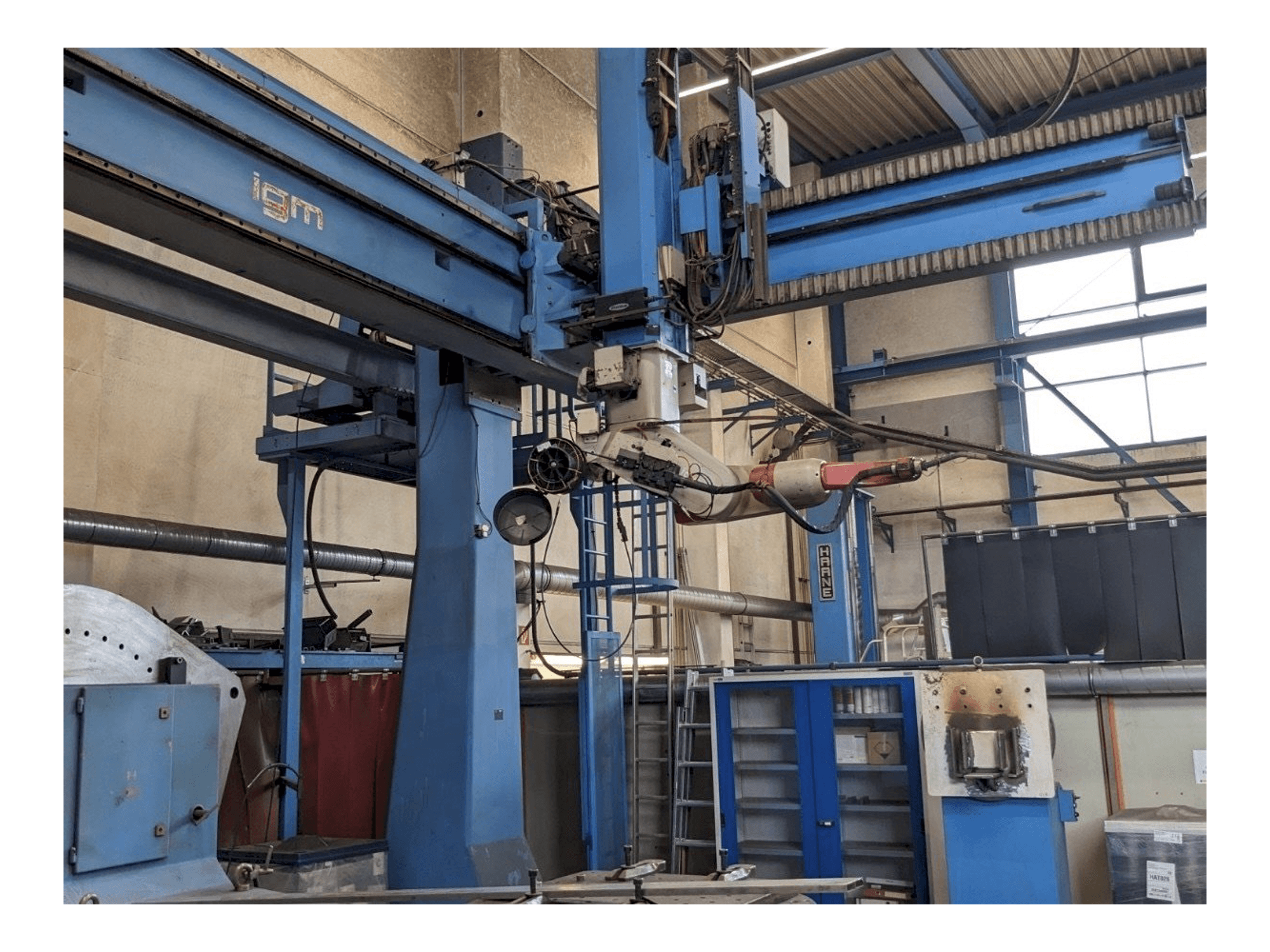 Koneen IGM RTi 300-S etunäkymä