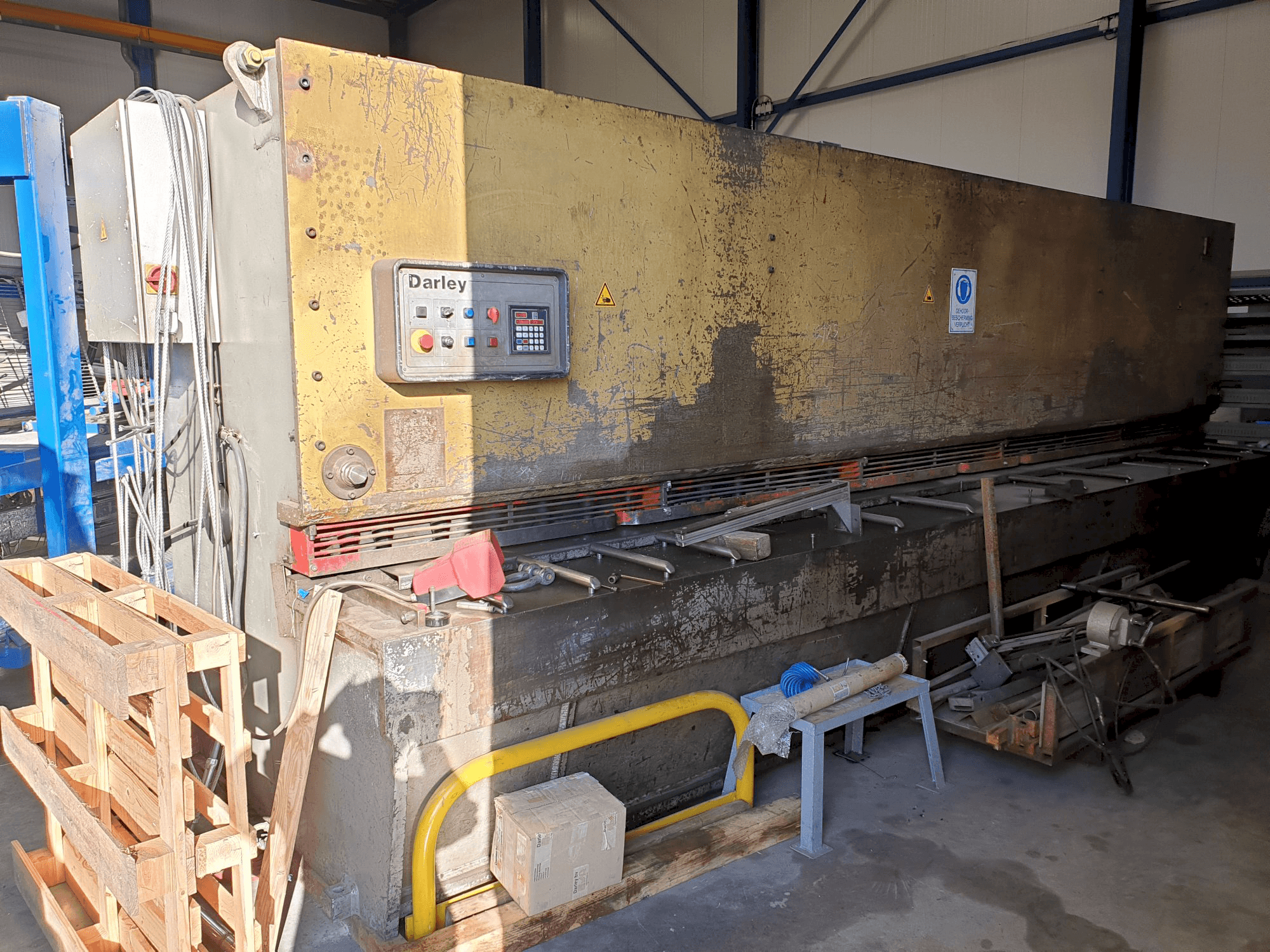 Koneen Darley vasen näkymä VS 6100X8