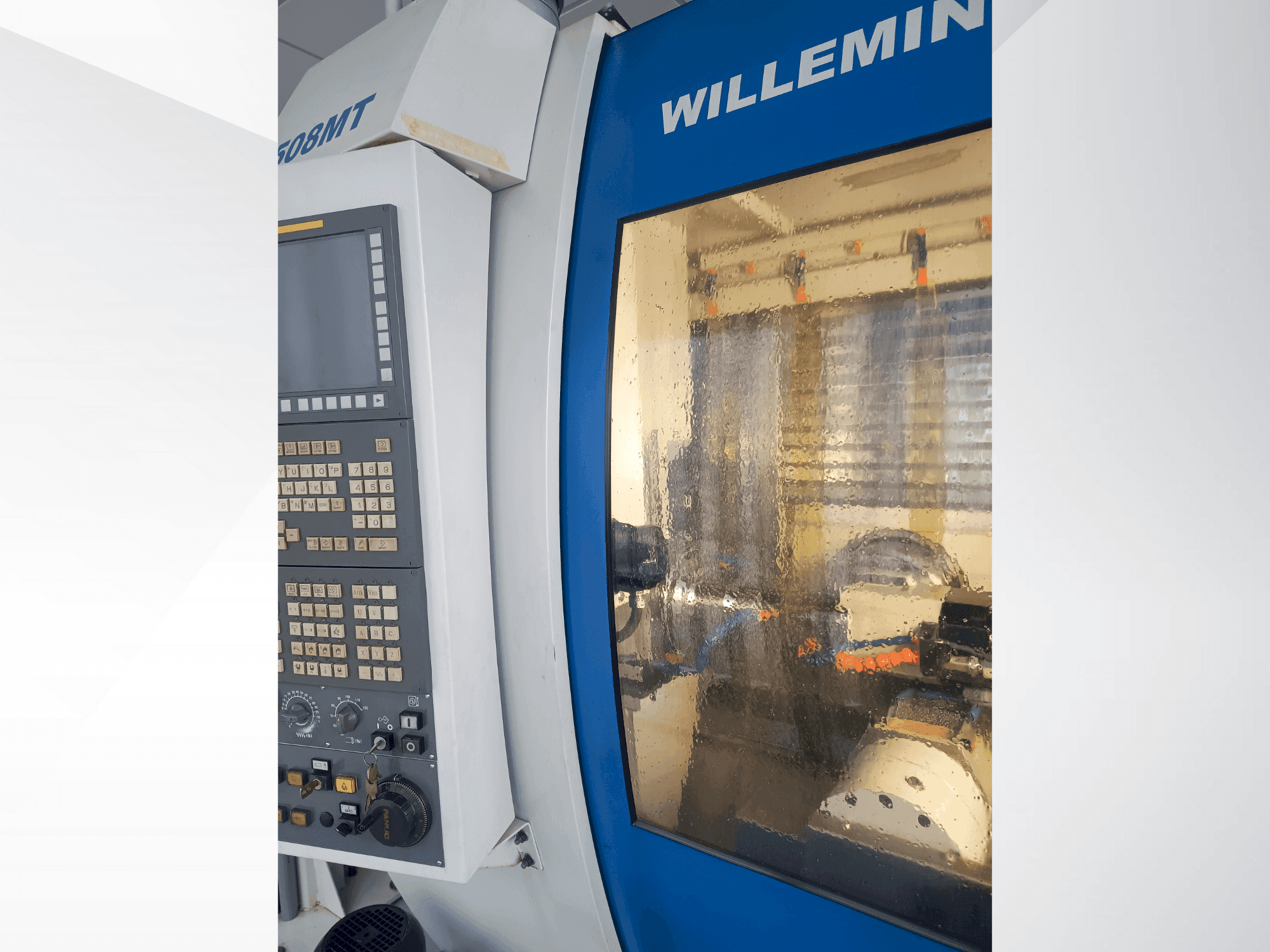 Koneen WILLEMIN-MACODEL 508MT-195 etunäkymä