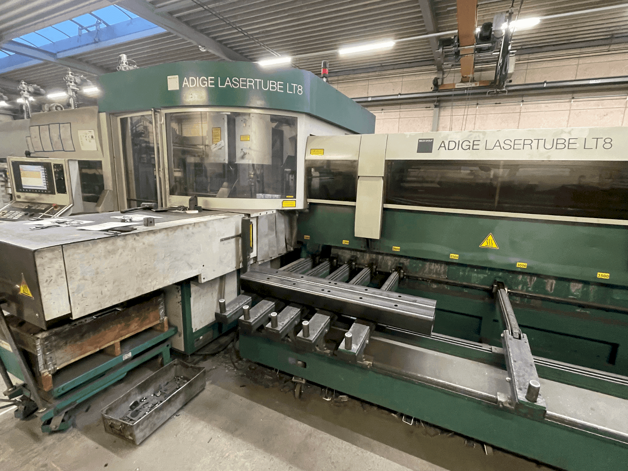 Koneen BLM Adige LT8 etunäkymä