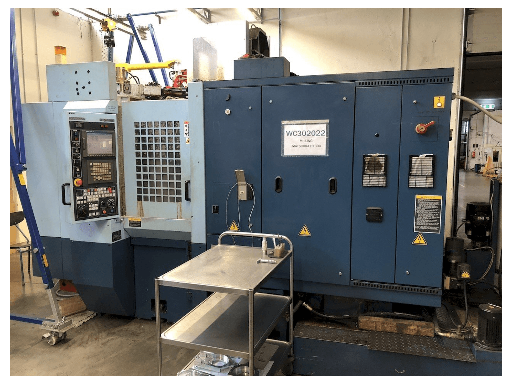 Koneen Matsuura H Plus-300 etunäkymä