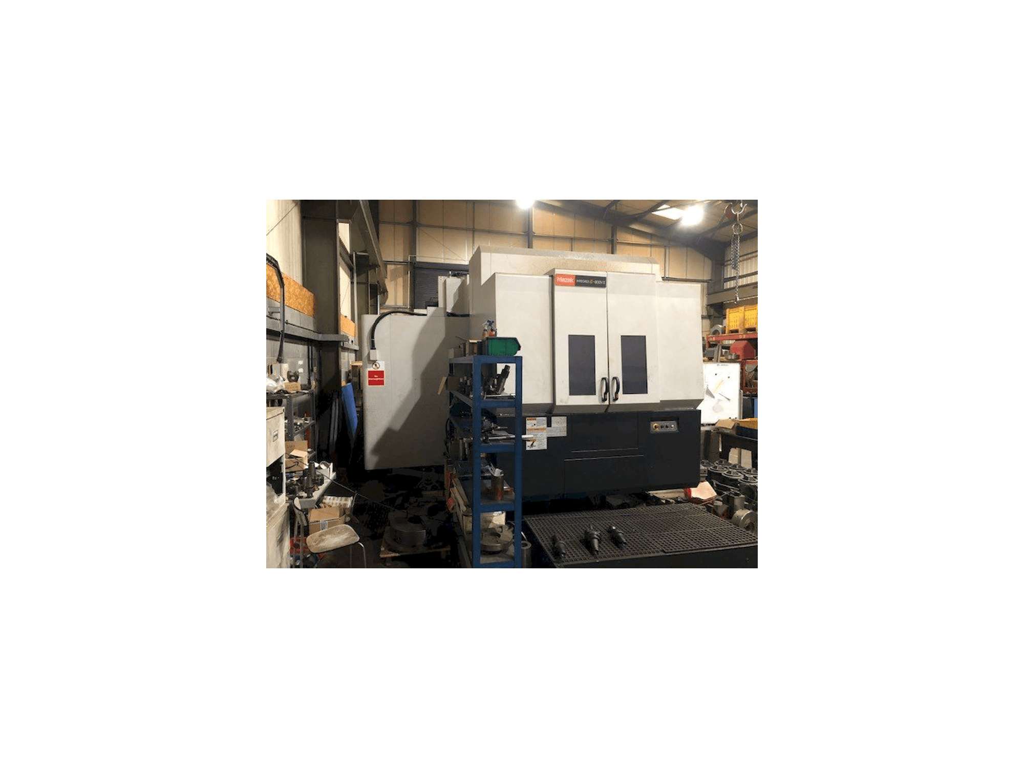 Koneen Mazak Integrex 800V/5 II E etunäkymä