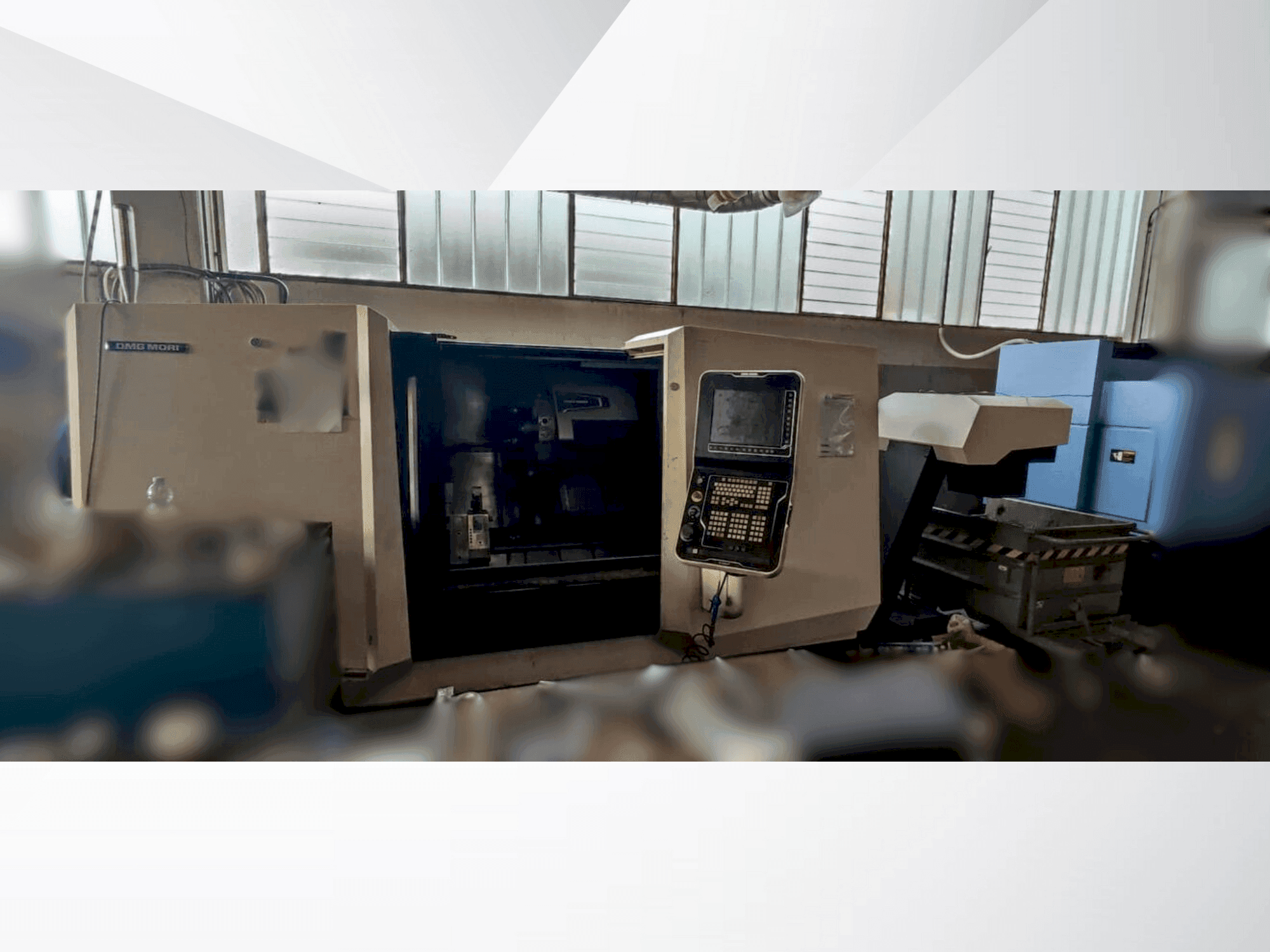 Koneen DMG MORI CLX 550 etunäkymä