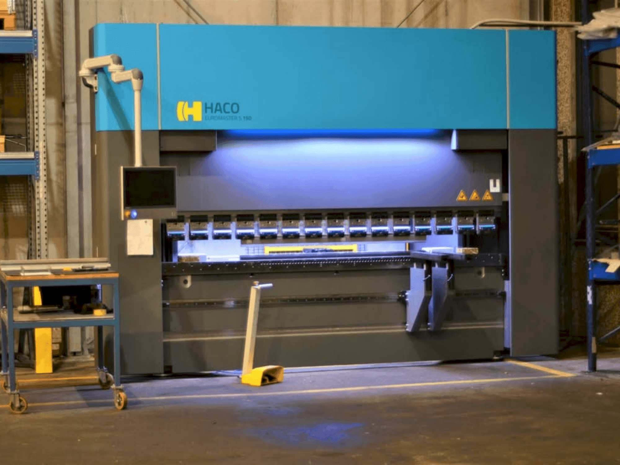 Koneen HACO Euromaster S 30150 etunäkymä