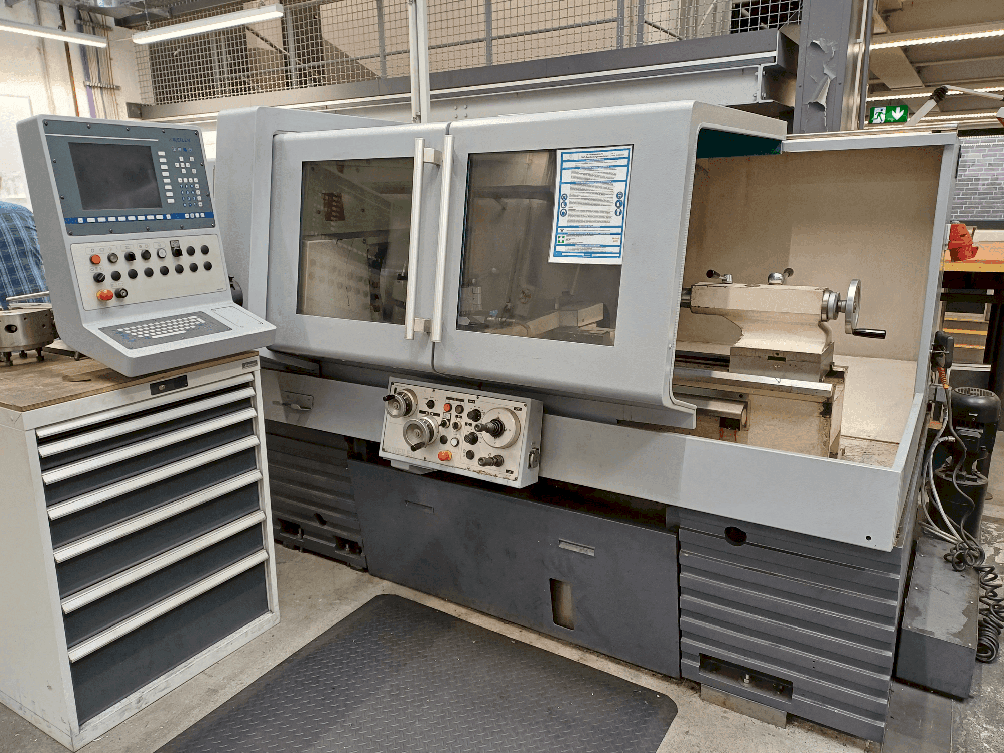 Koneen Weiler E40 etunäkymä