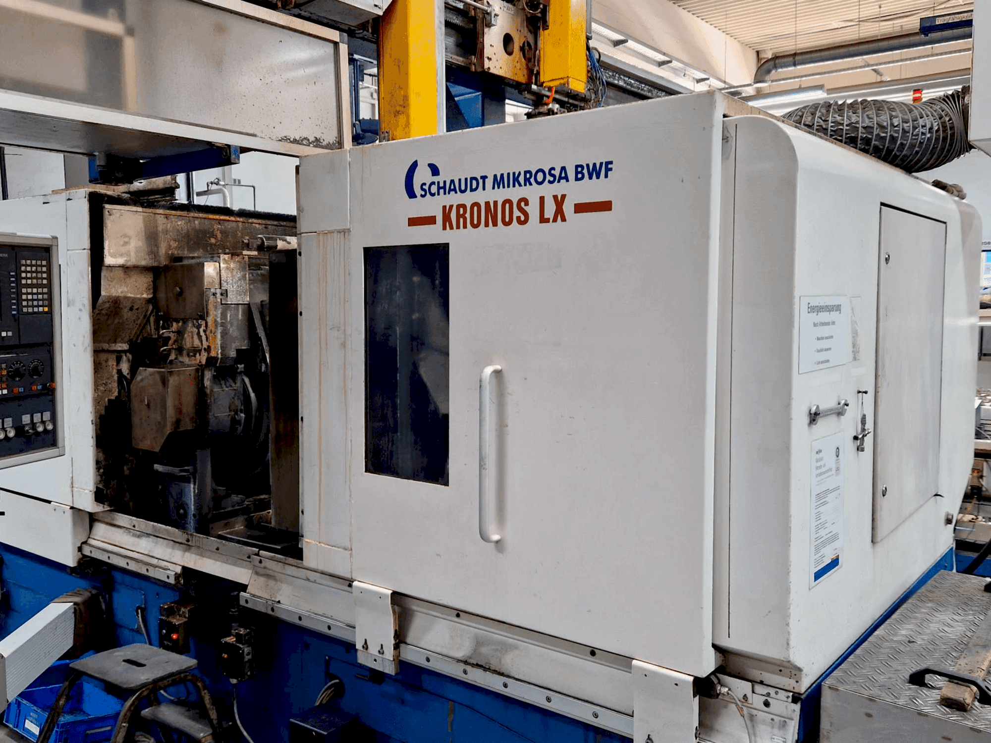 Koneen Schaudt Mikrosa BWF Kronos LX etunäkymä