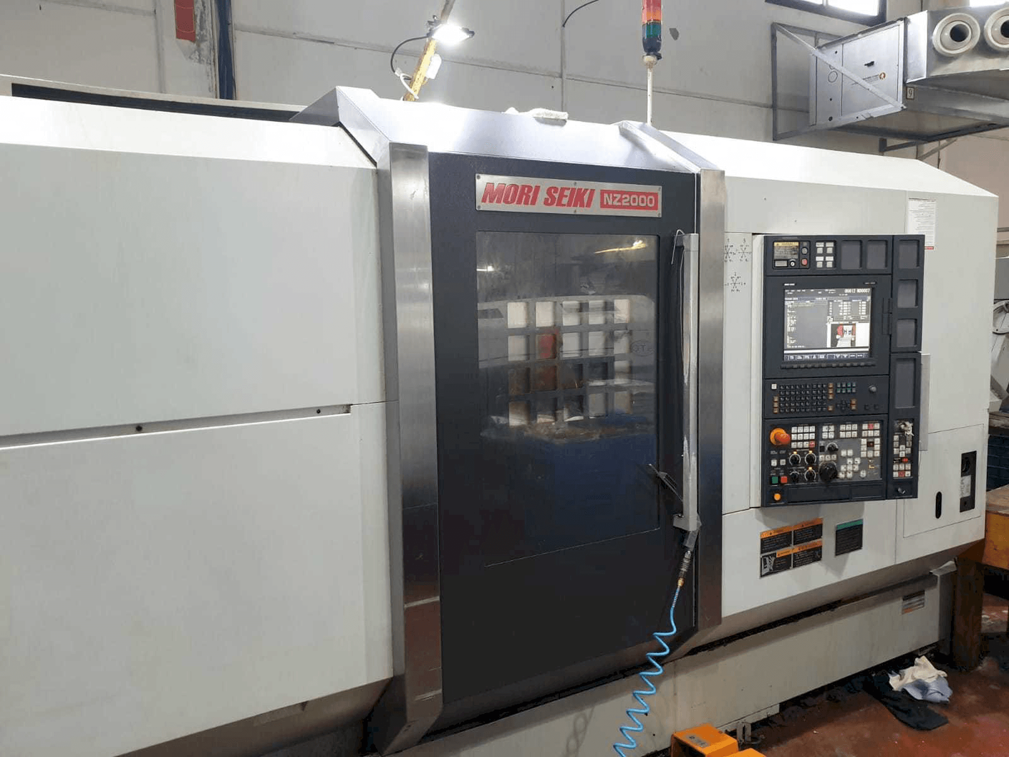 Koneen MORI SEIKI NZ2000 T3Y3 etunäkymä
