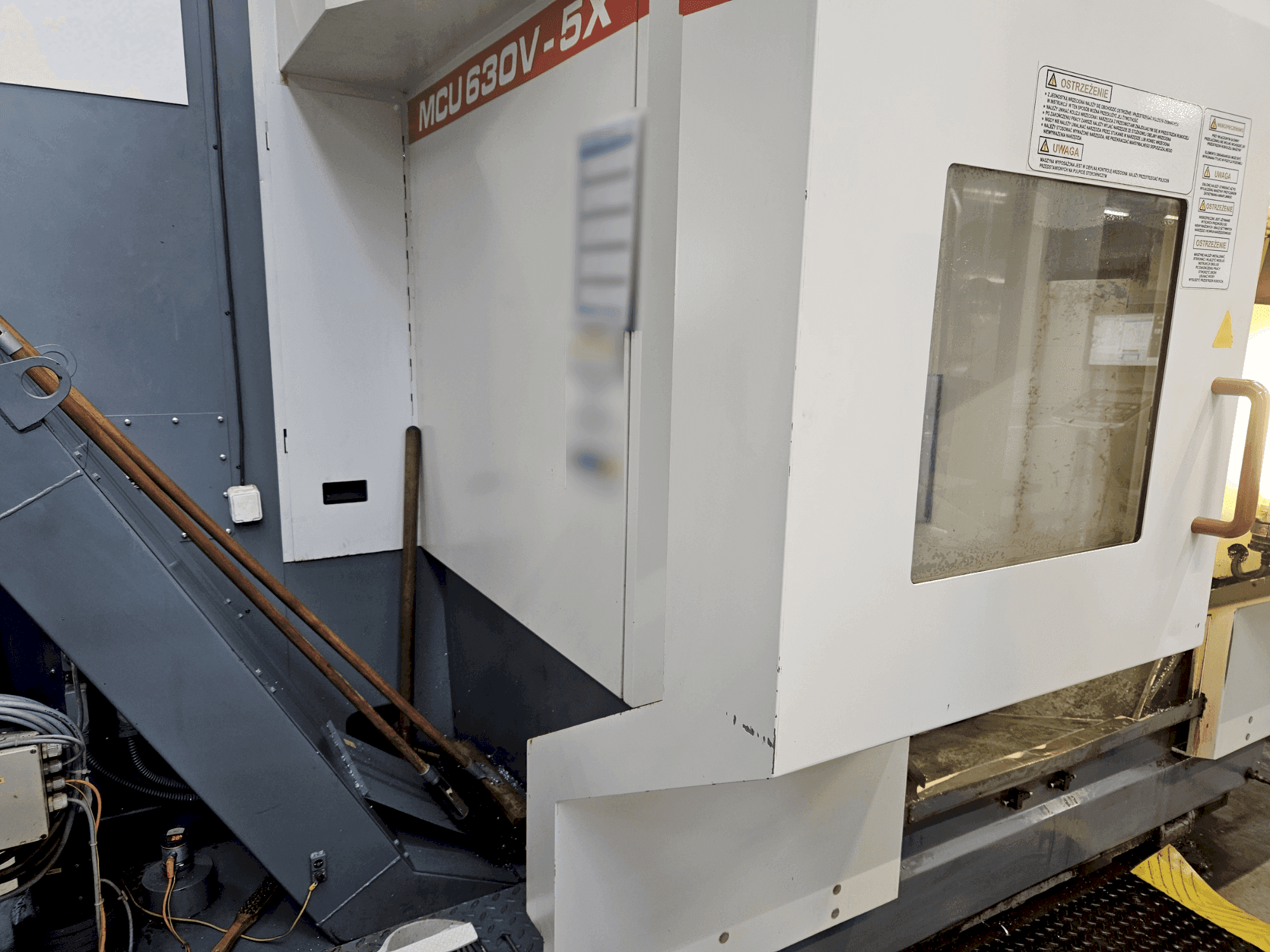 Koneen KOVOSVIT MAS MCU 630V-5X sivunäkymä