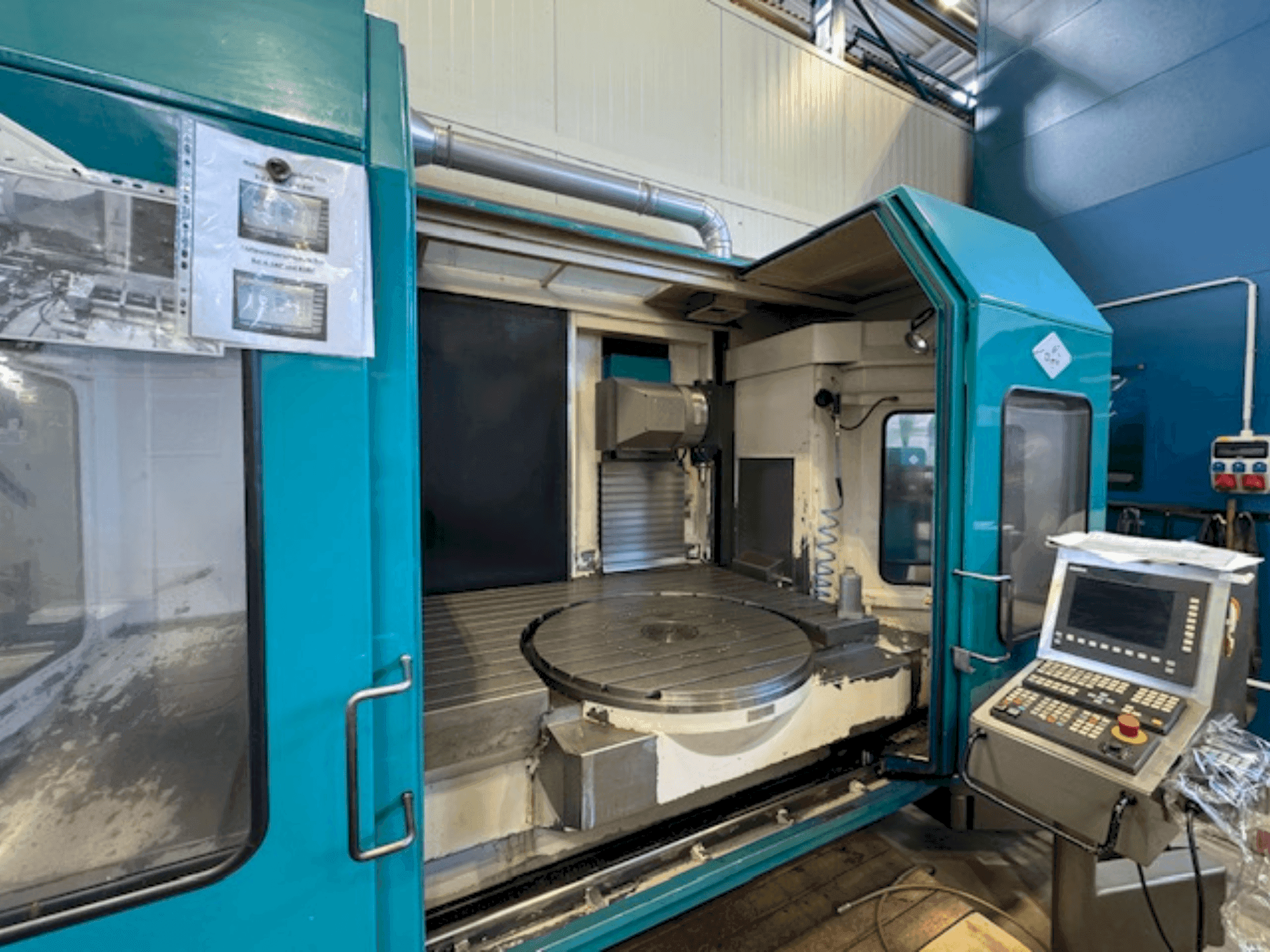 Koneen OMV BPF-4 1200 etunäkymä