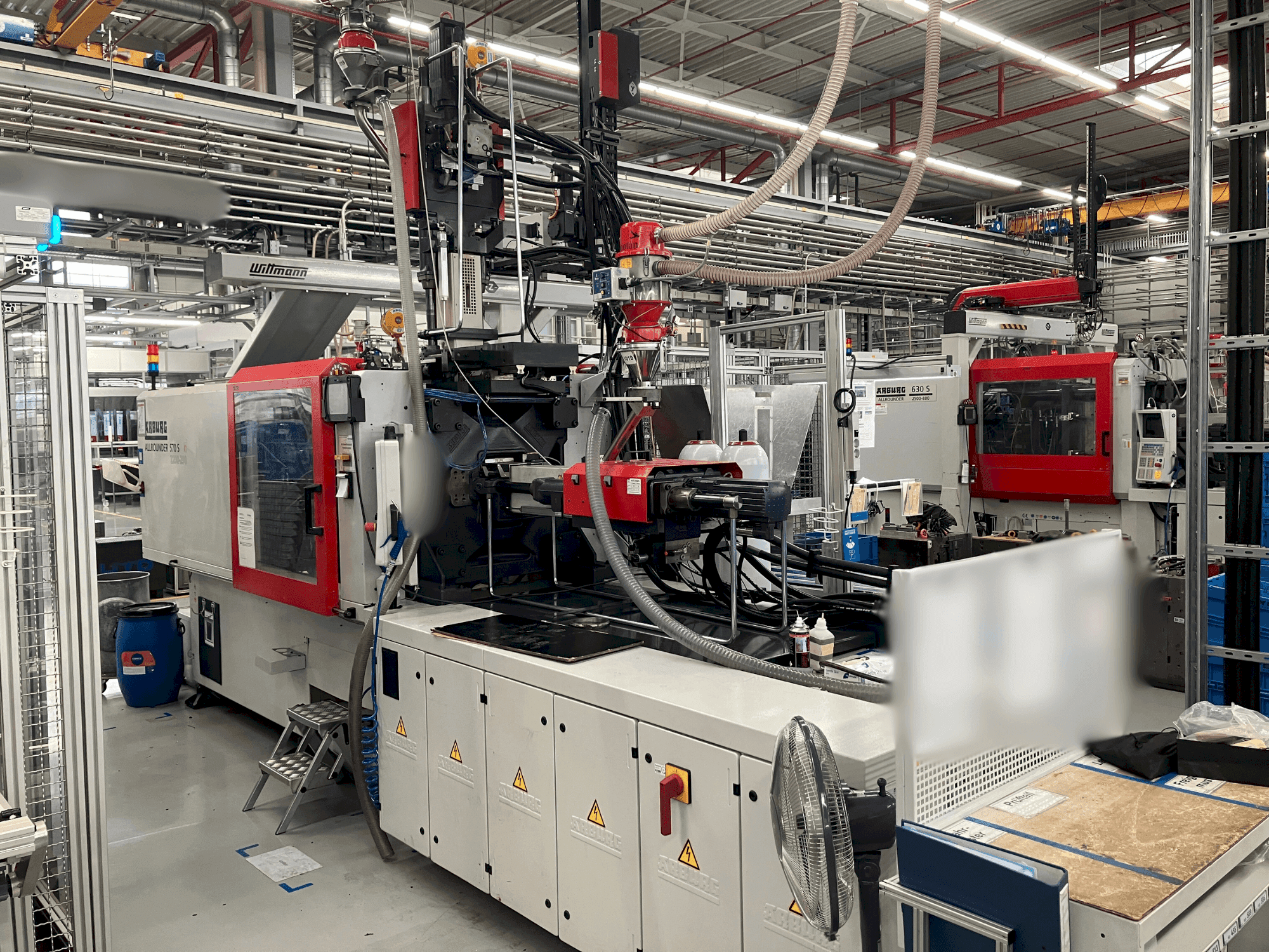 Koneen Arburg Allrounder 570 S 2200-290 / 170 etunäkymä