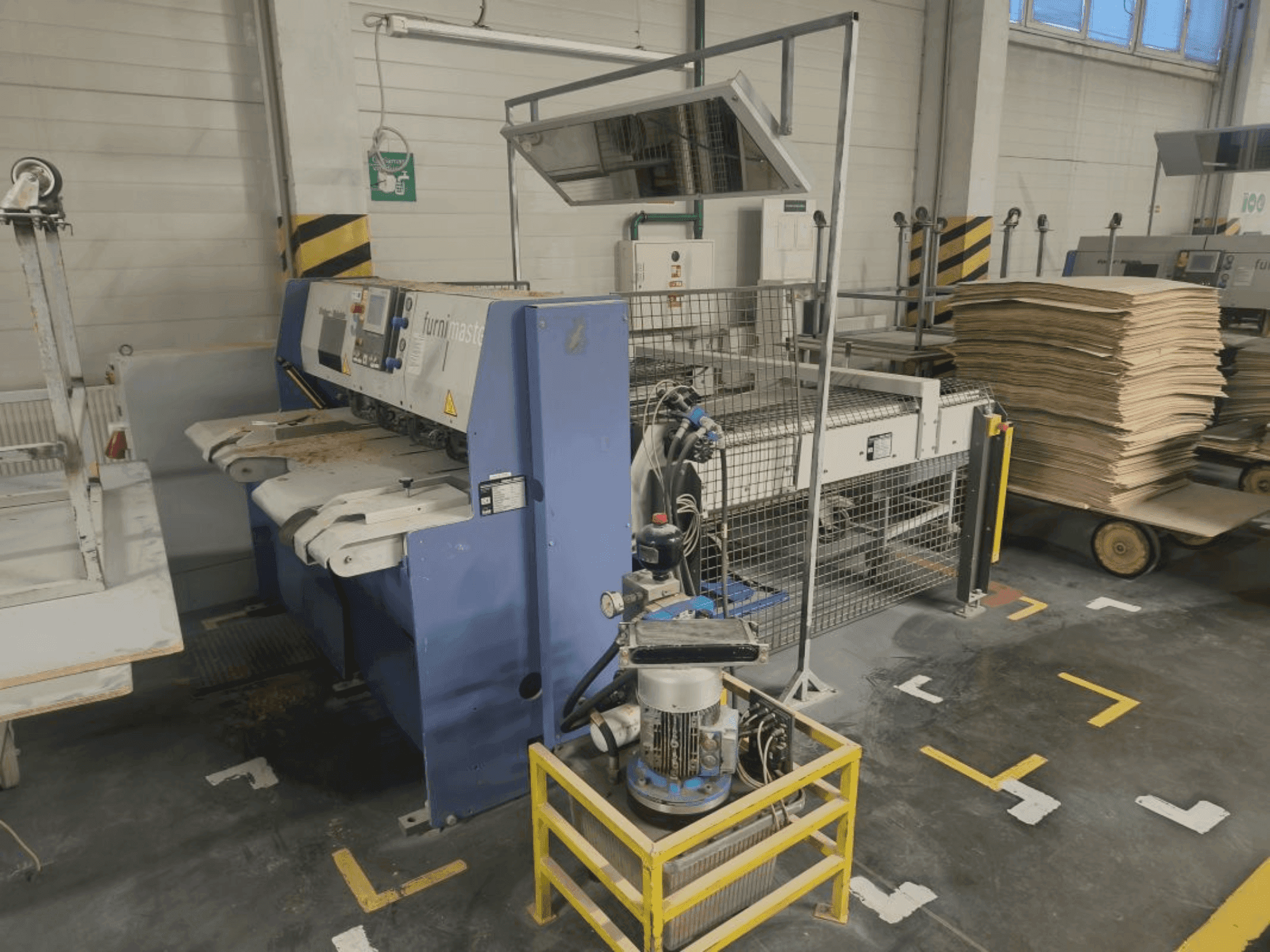 Koneen FISCHER & RüCKLE FZR15 / DAR 12 etunäkymä