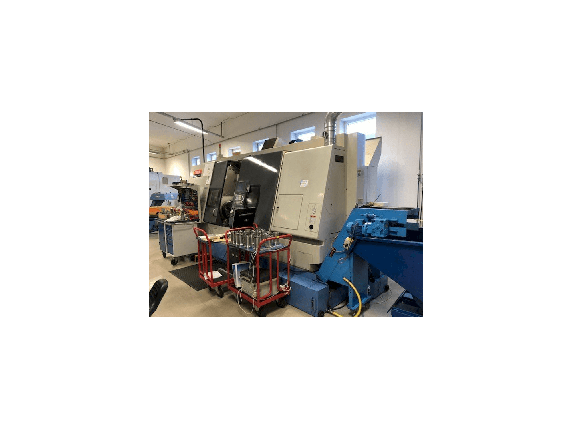 Koneen Mazak Integrex 300SY etunäkymä