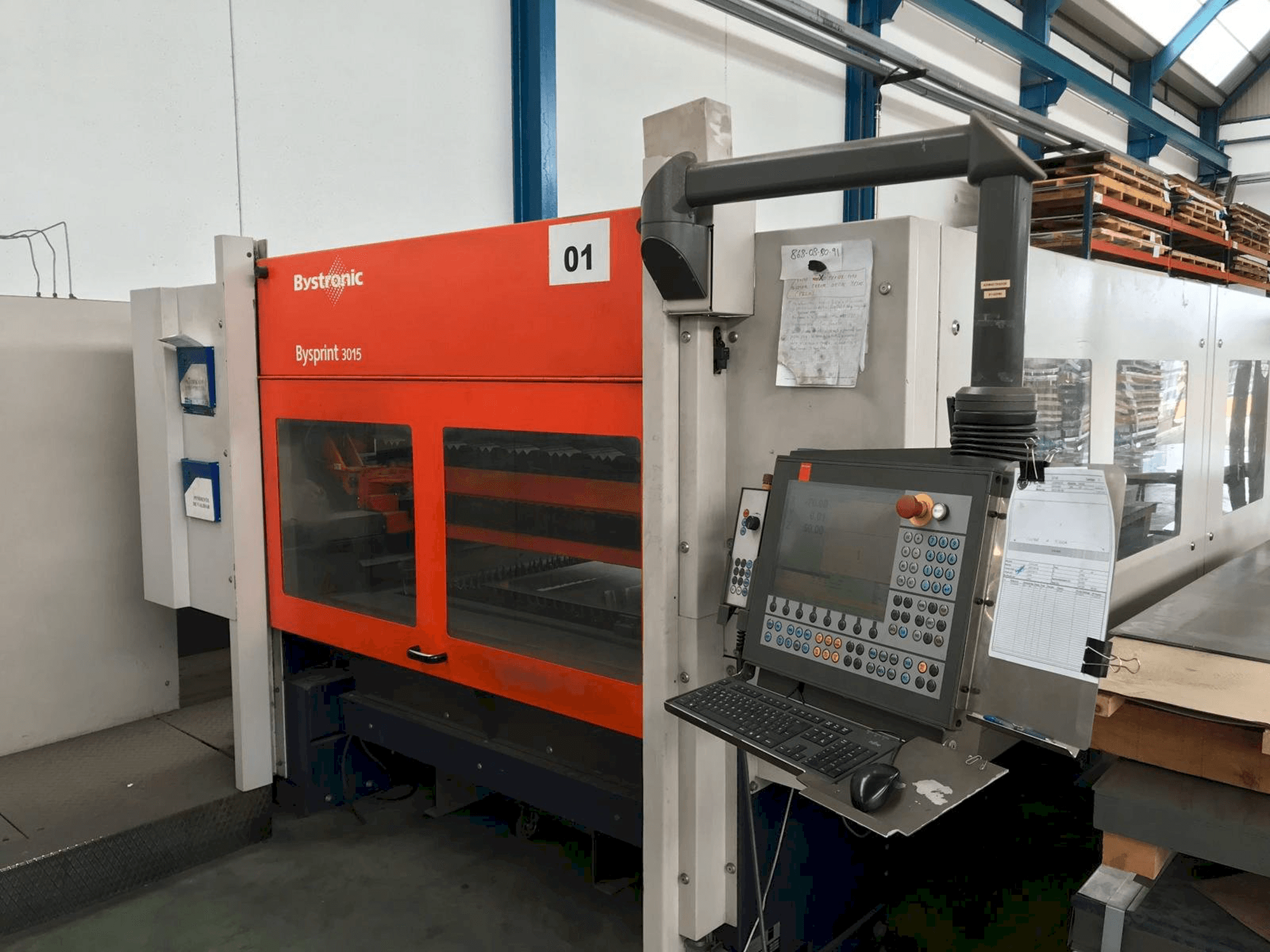 Koneen Bystronic Bysprint 3015 etunäkymä