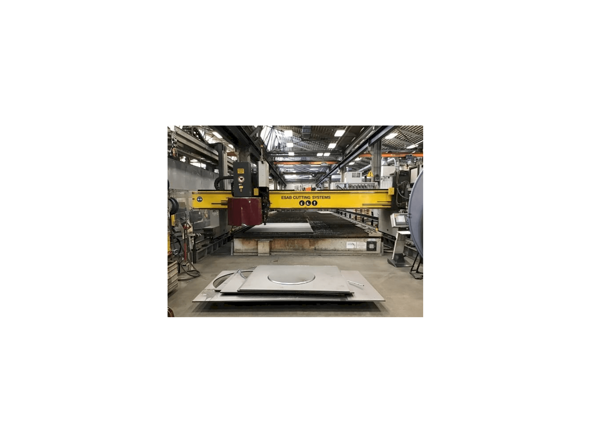 Koneen ESAB NXB 6500 etunäkymä