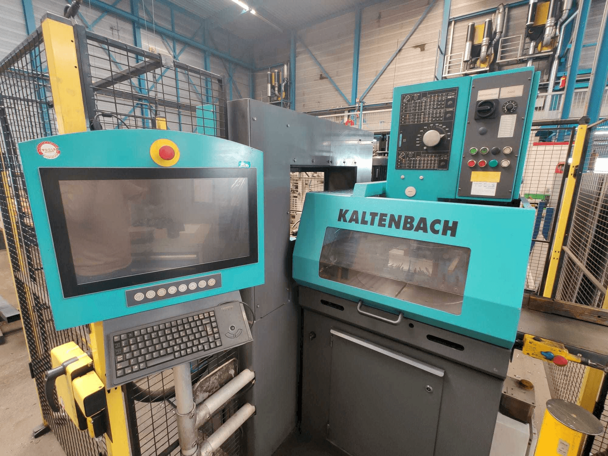 Koneen KALTENBACH KKS 450 + KBT 142 etunäkymä