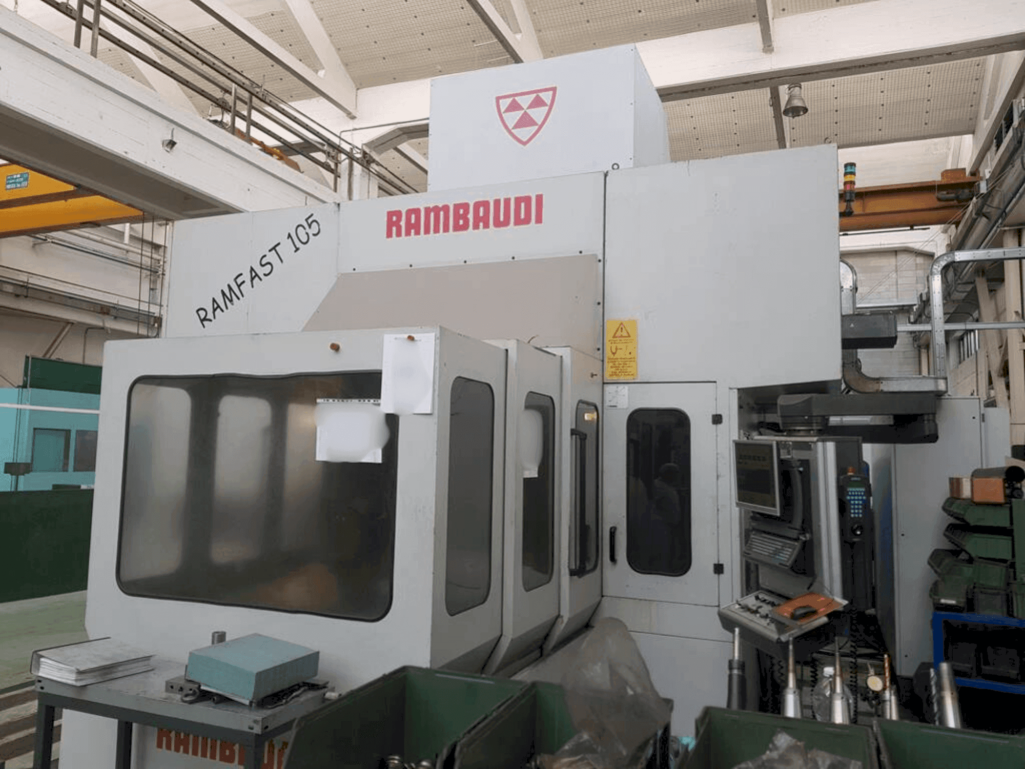 Koneen Rambaudi RAMFAST RF105 etunäkymä