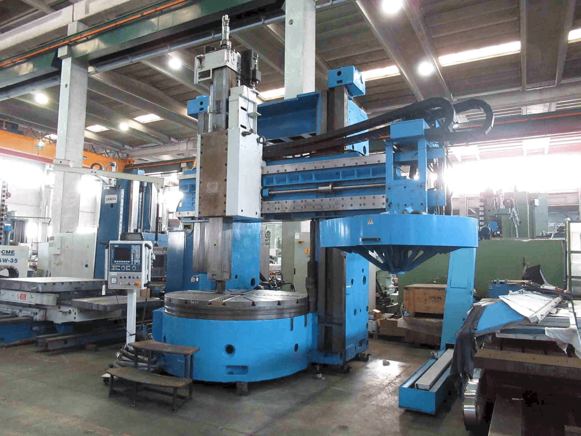 Koneen Titan SC 22 CNC etunäkymä